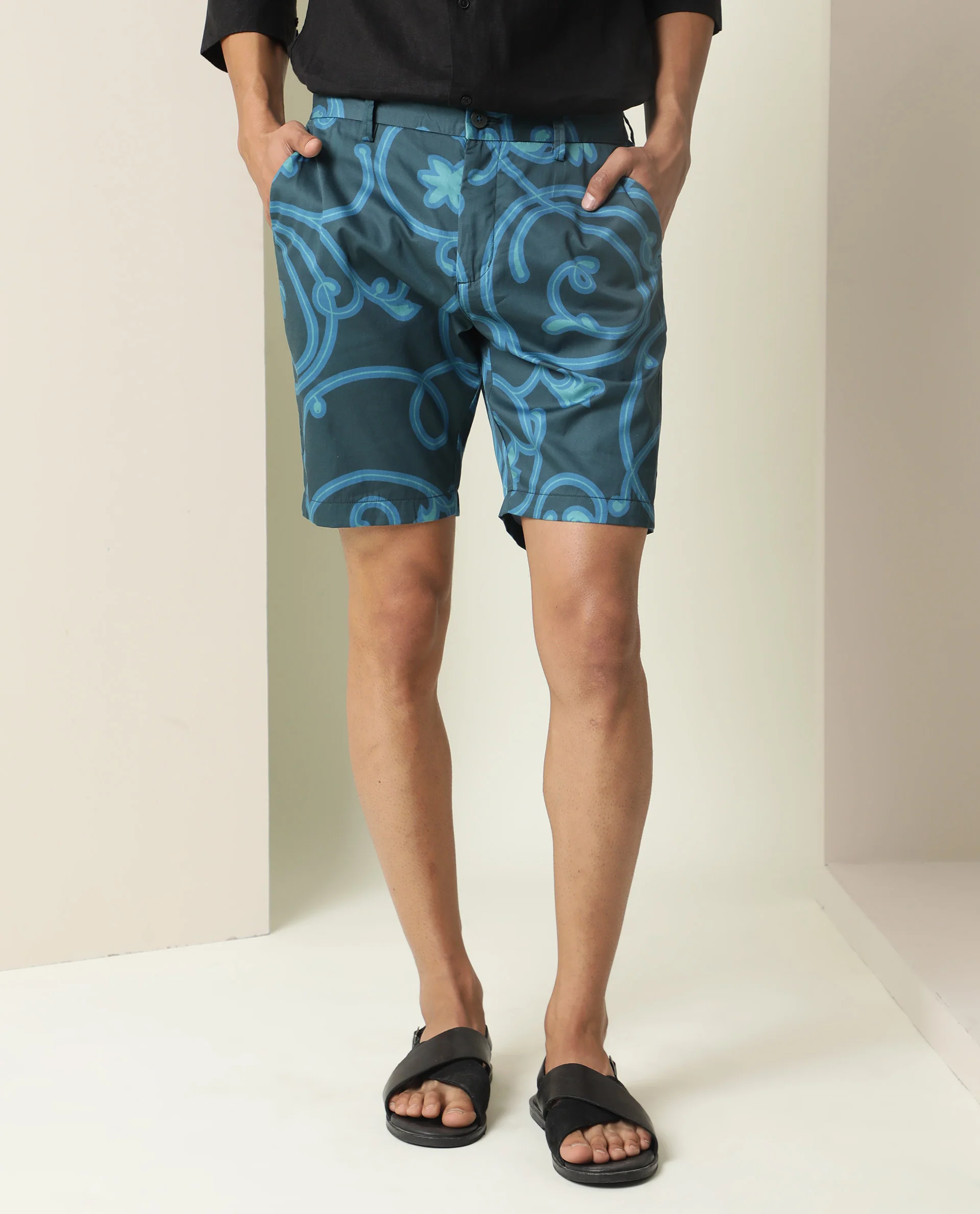 Rare Rabbit Men's Monlet Petrol Cotton Abstract Print Regular Fit Shorts - Image 6