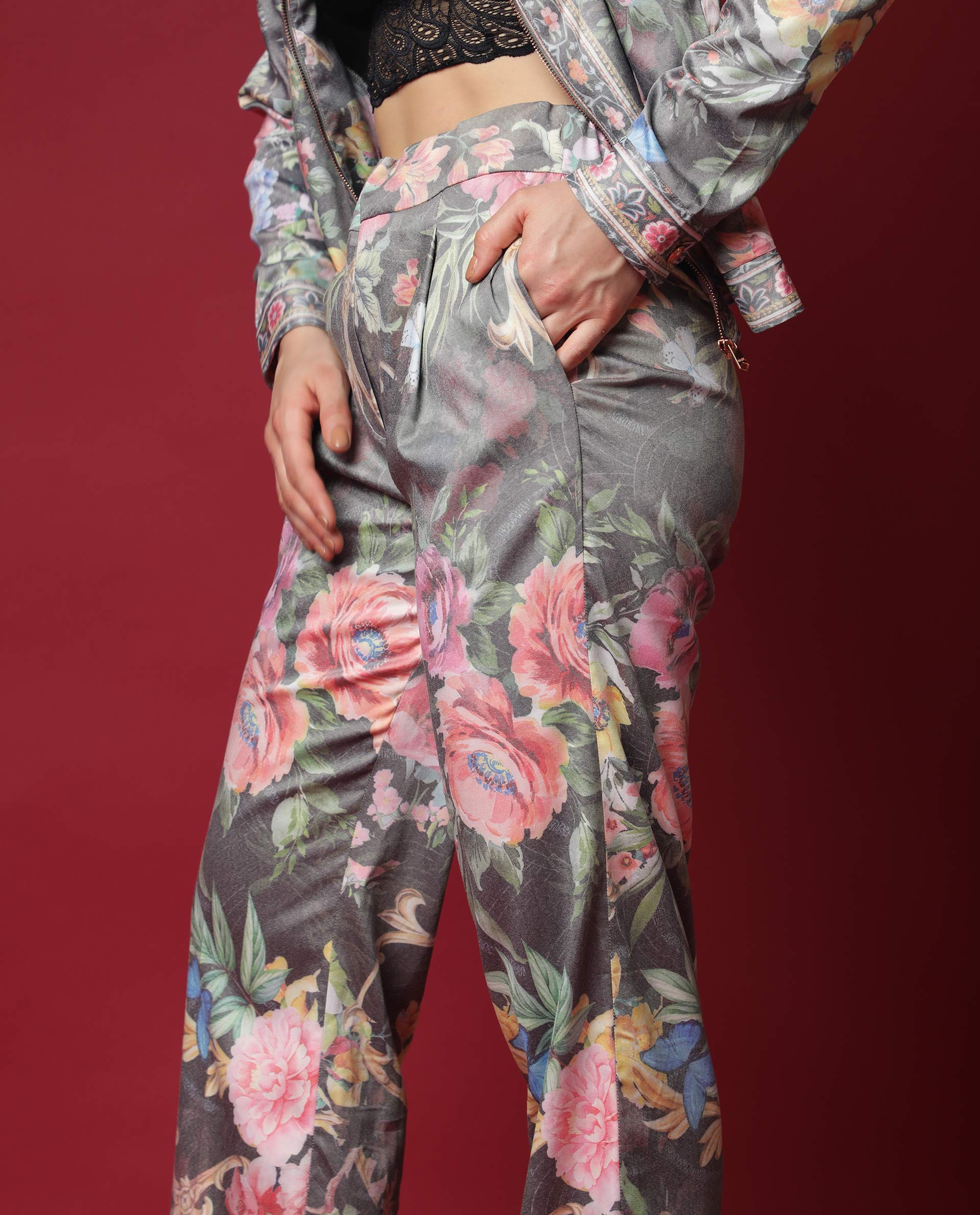 Rareism Women's Montebello Multi Polyester Blend Floral Print Ankle Length Tailored Trouser - Image 3