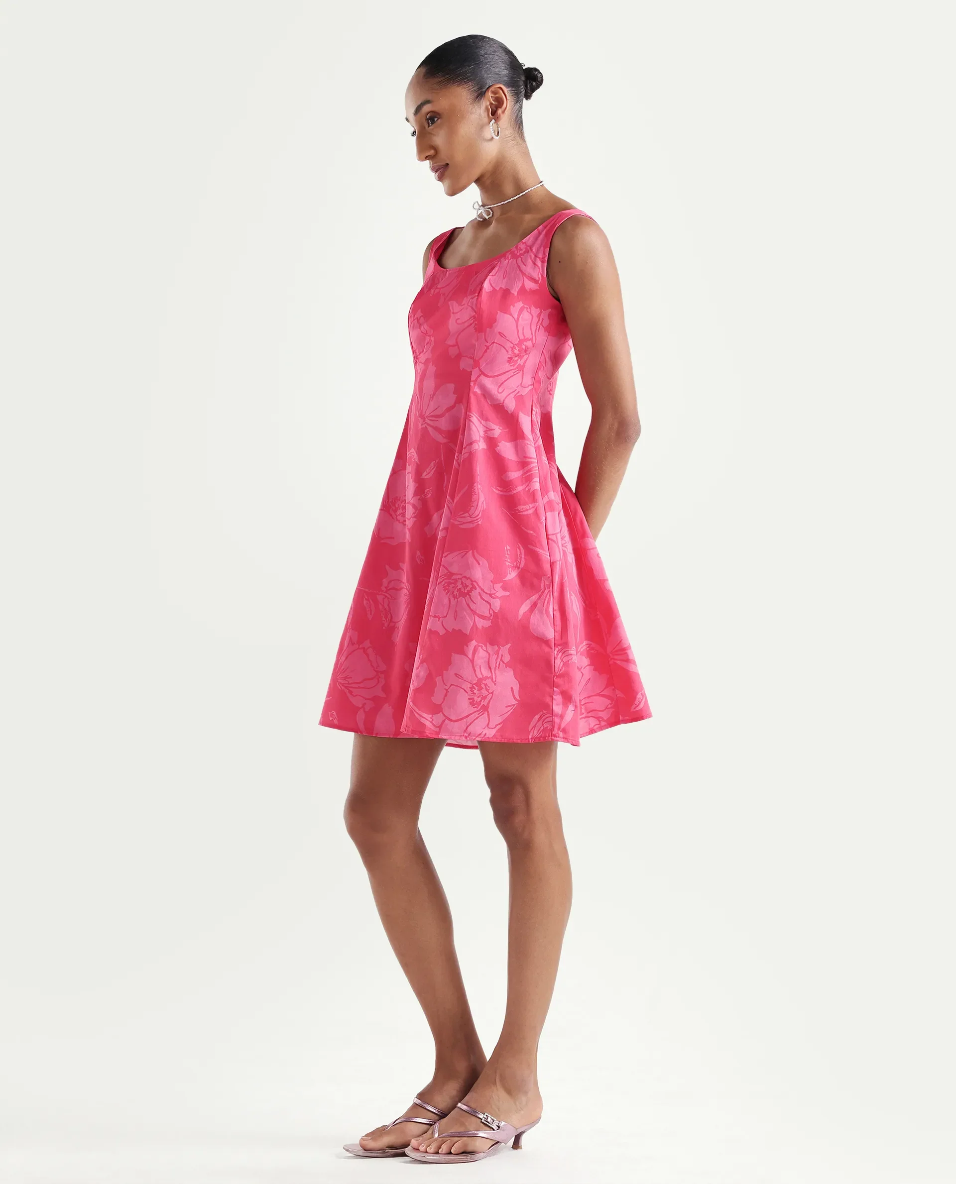 Rareism Women's Mopa Pink Cotton Sleeveless Boat Neck Fit And Flare Floral Print Dress - Image 6