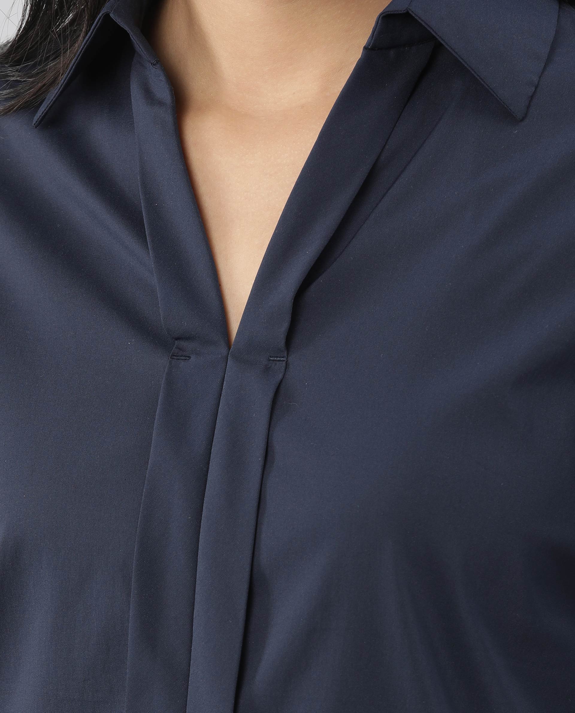 Rareism Women Morr Navy Top Full Sleeves Solid - Image 3