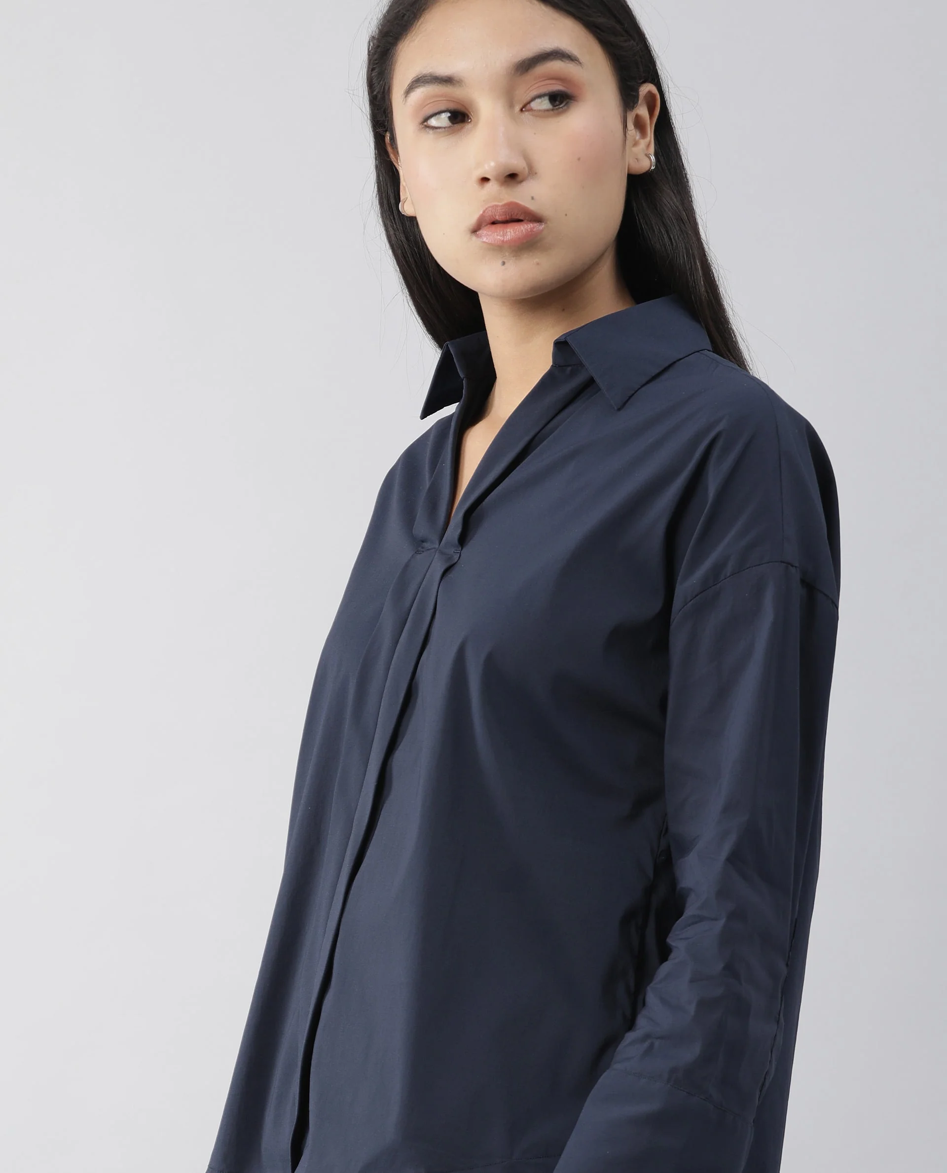 Rareism Women Morr Navy Top Full Sleeves Solid - Image 5