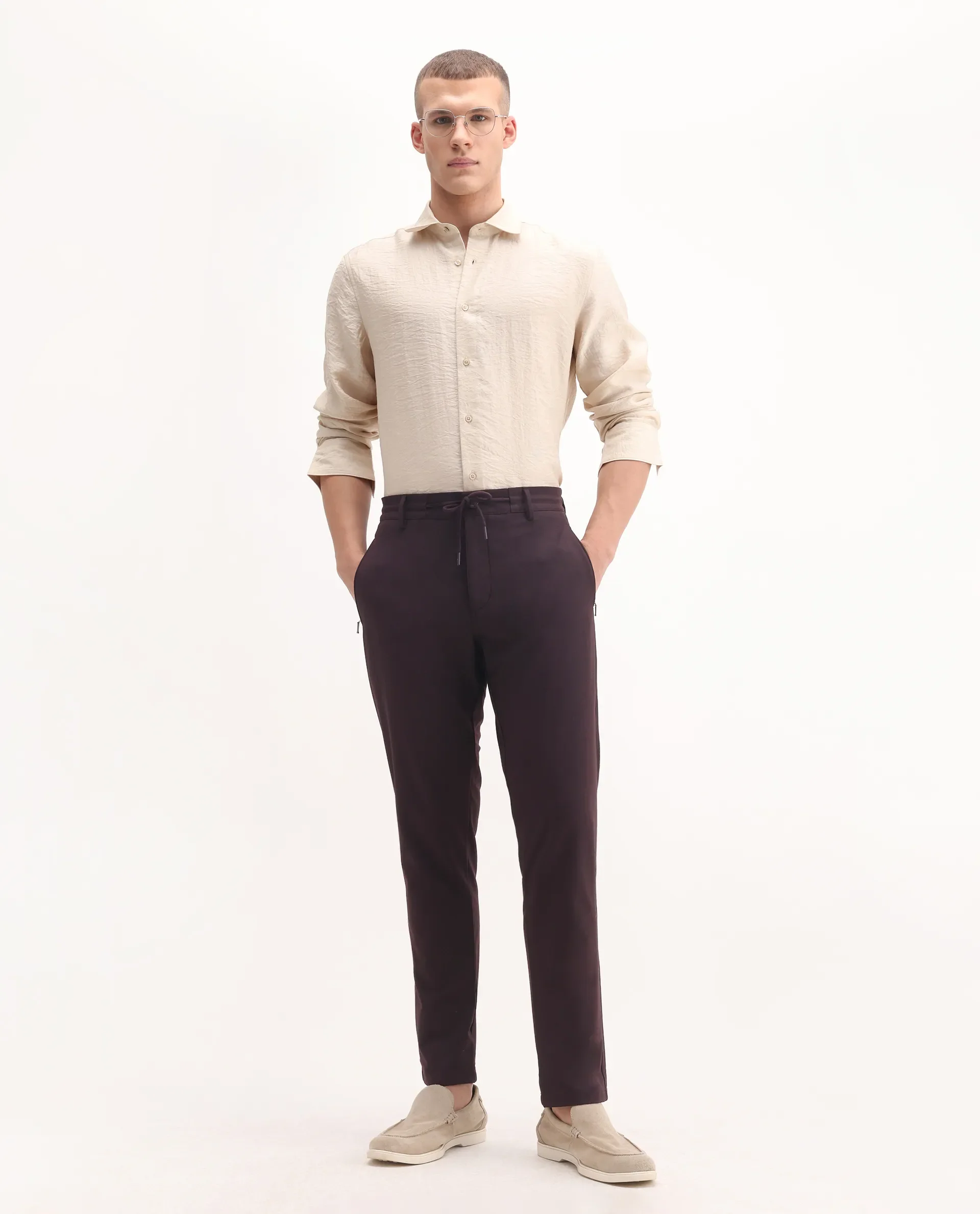 Rare Rabbit Men's Move-25 Maroon Polyester Blend Plain Regular Fit Trouser