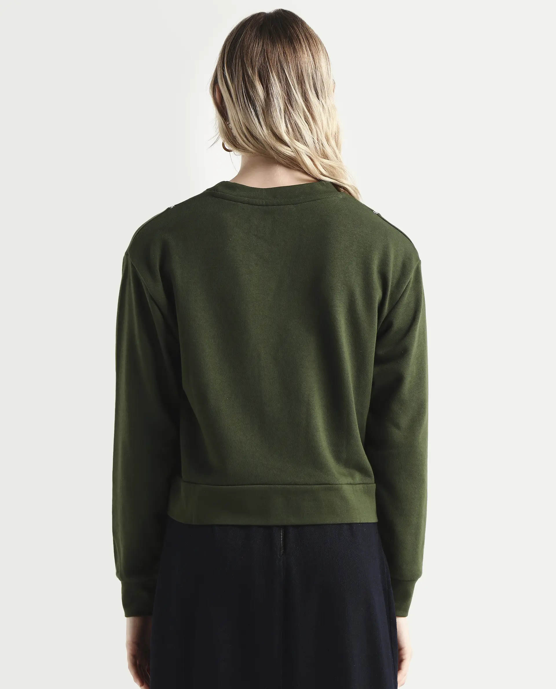 Rareism Women's Moye Olive Cotton Blend Crew Neck Plain Relaxed Fit Sweatshirt - Image 7