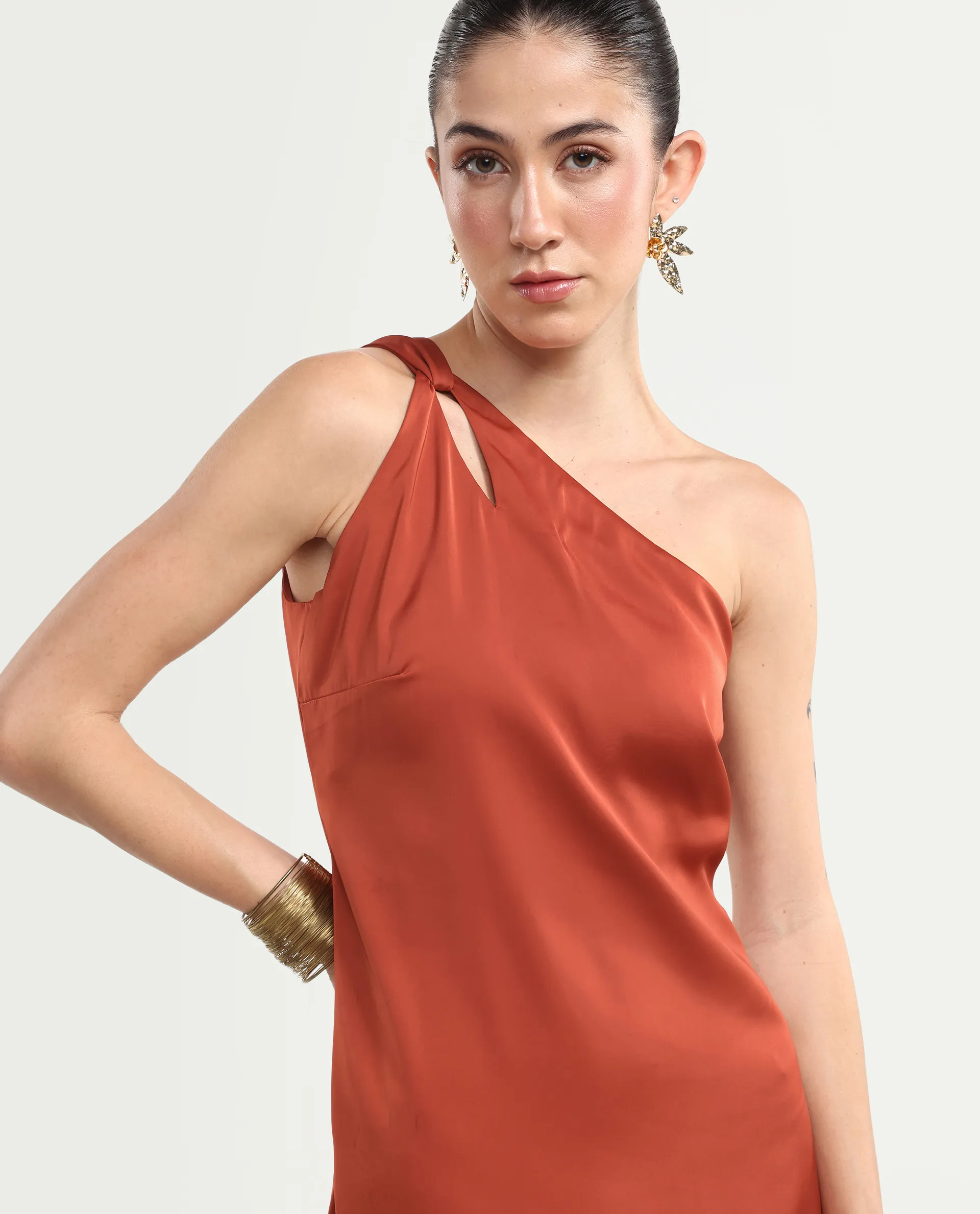 Rareism Women's Mrap Rust Polyester Sleeveless One Shoulder Straight Dress - Image 3