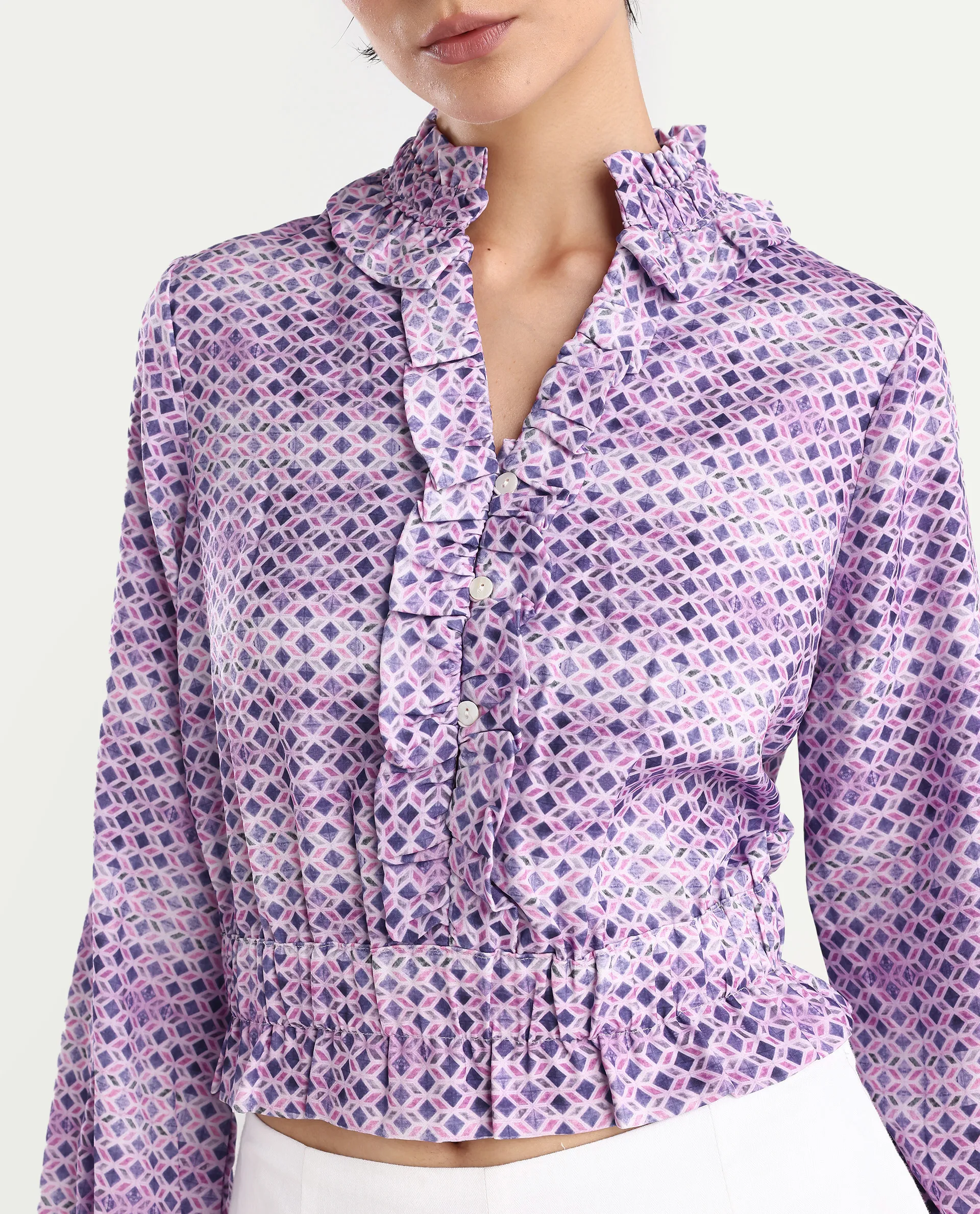 Rareism Women's Mugal Multi Polyester Blend V-Neck Geometric Print Balloon Sleeve Crop Regular Fit Top - Image 4