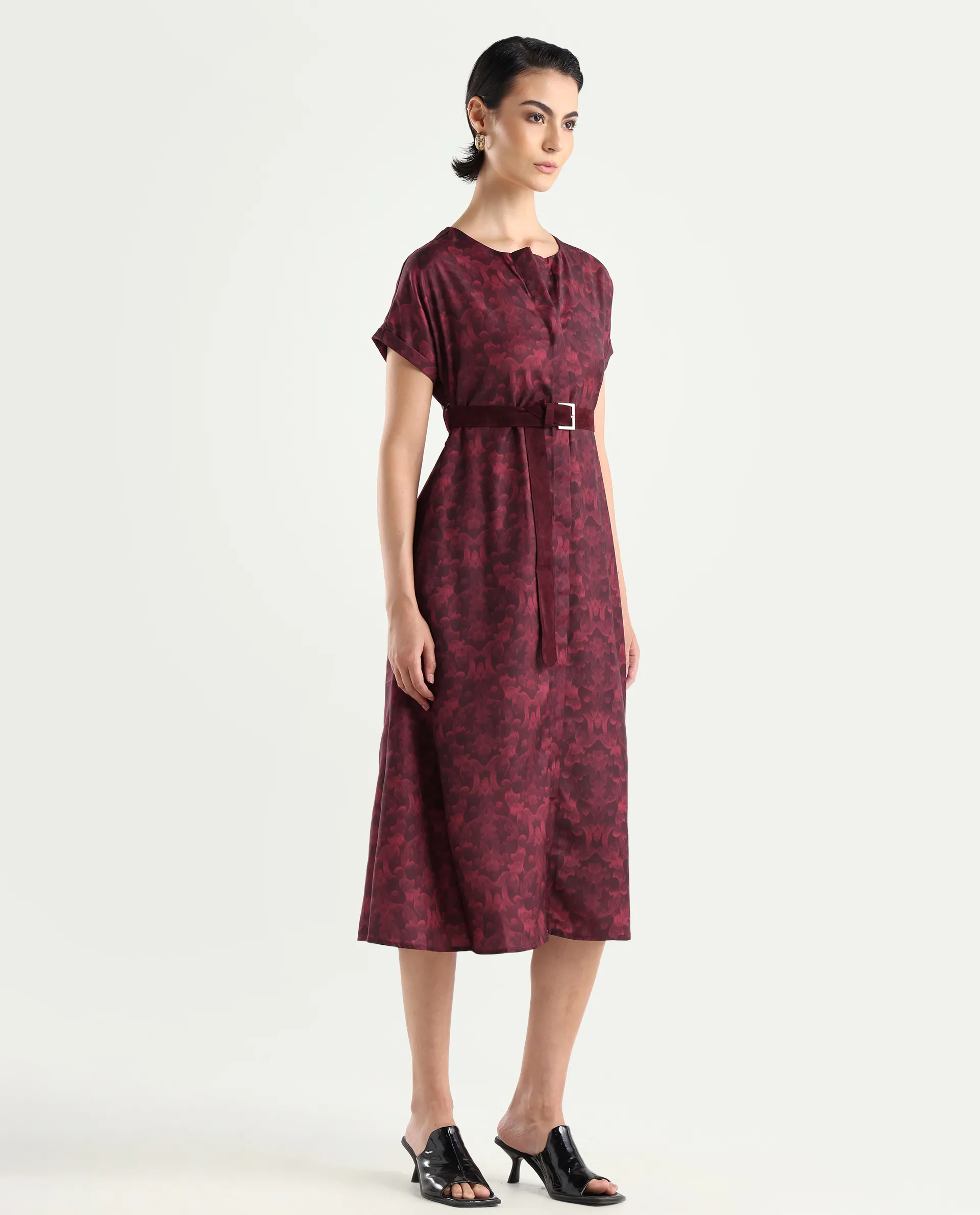 Rareism Women's Mulaani Maroon Satin Round Neck Abstract Print Extended Sleeves Midi A-Line Dress - Image 5