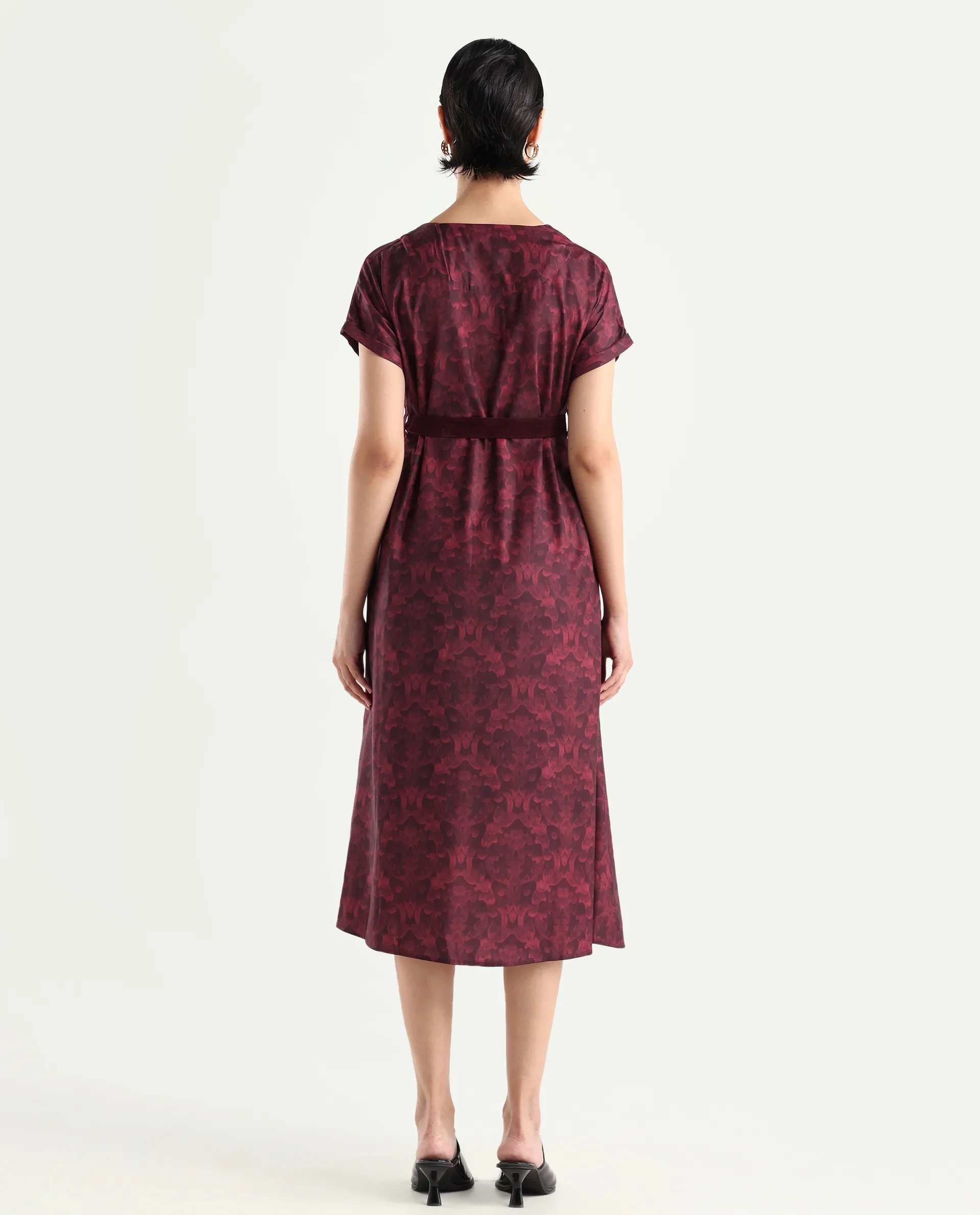 Rareism Women's Mulaani Maroon Satin Round Neck Abstract Print Extended Sleeves Midi A-Line Dress - Image 7