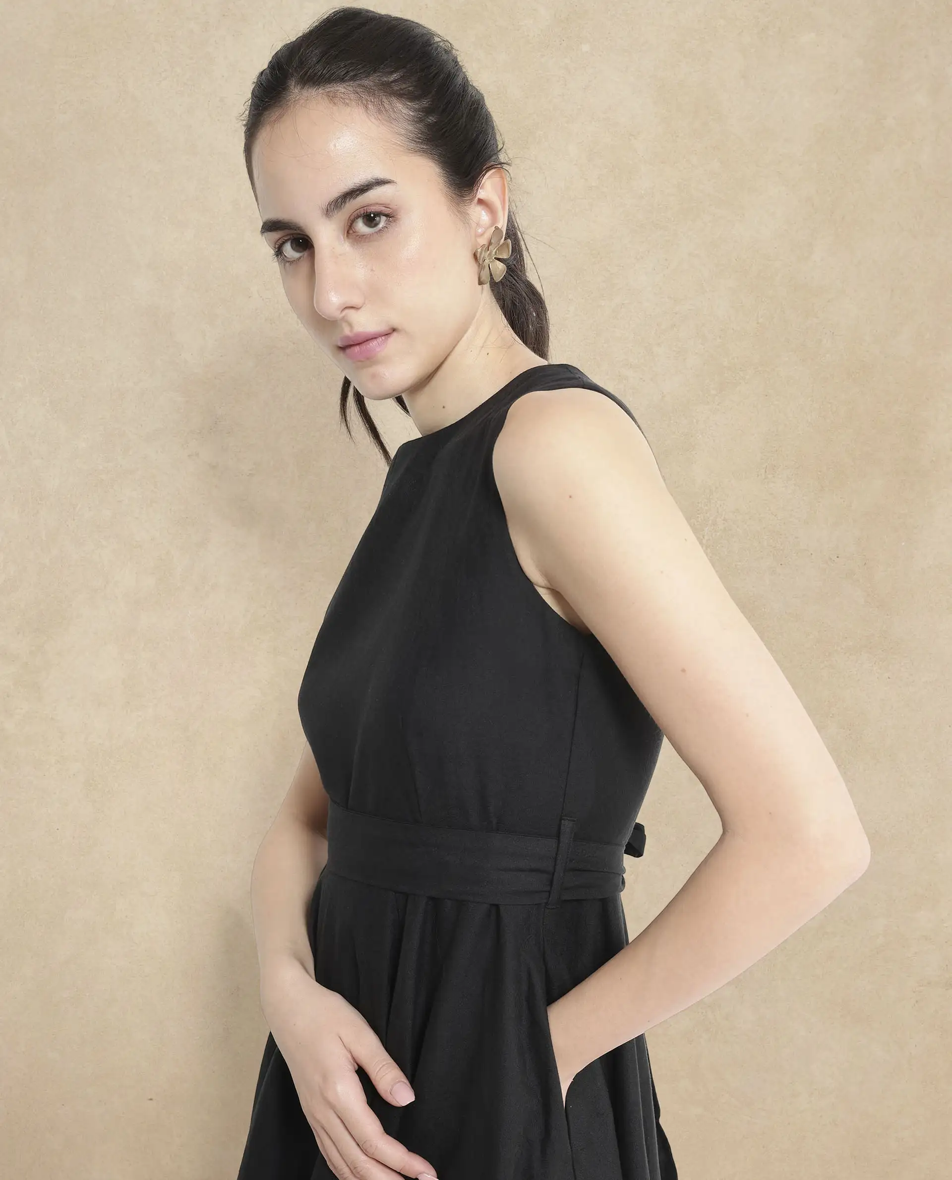 Rareism Women's Mulana Black Polyester Blend Crew Neck Plain Sleeveless Midi Regular Fit Dress - Image 6