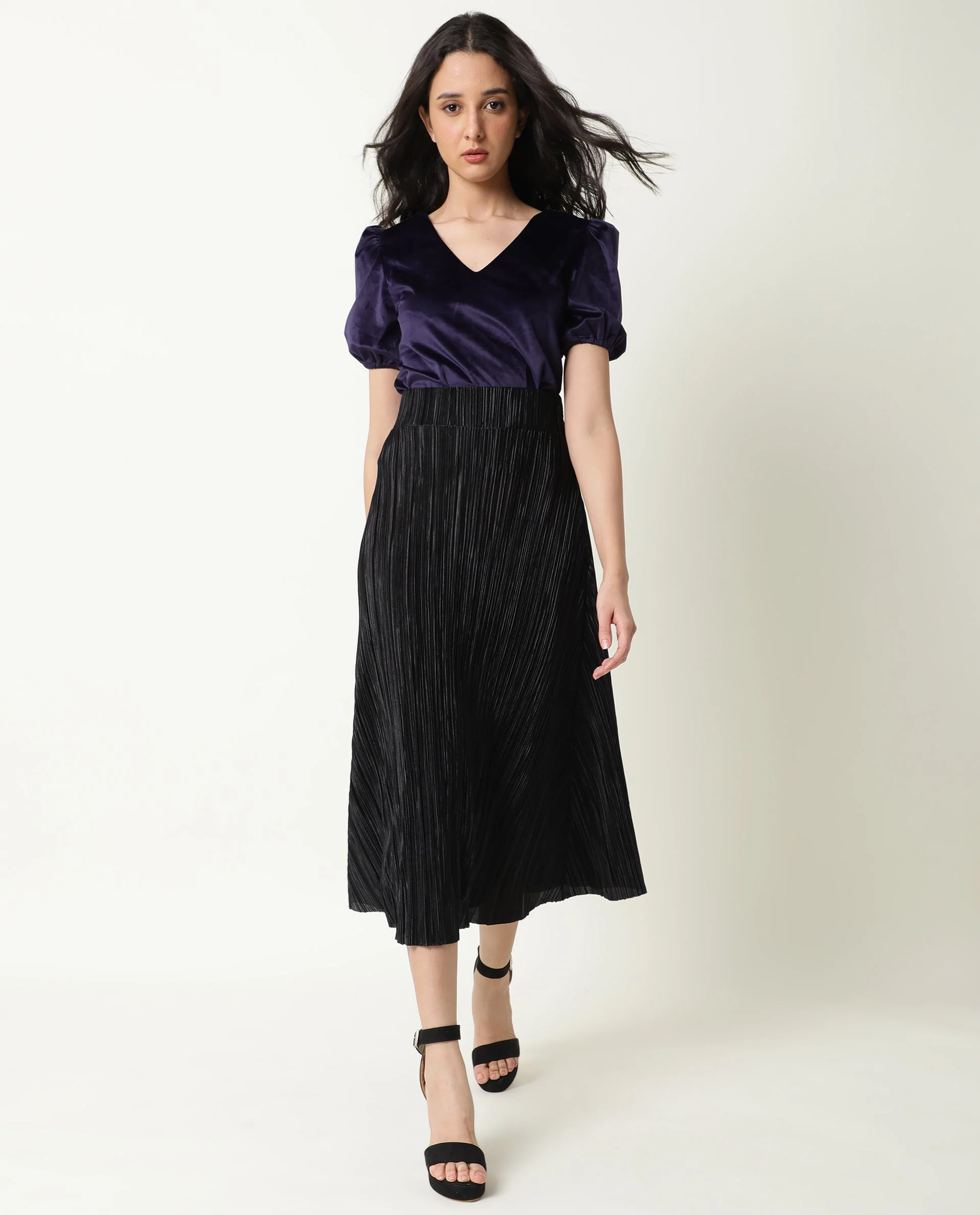 Rareism Women's Mun Navy V-Neck Plain Puff Sleeves Knee Length Regular Fit Top - Image 2