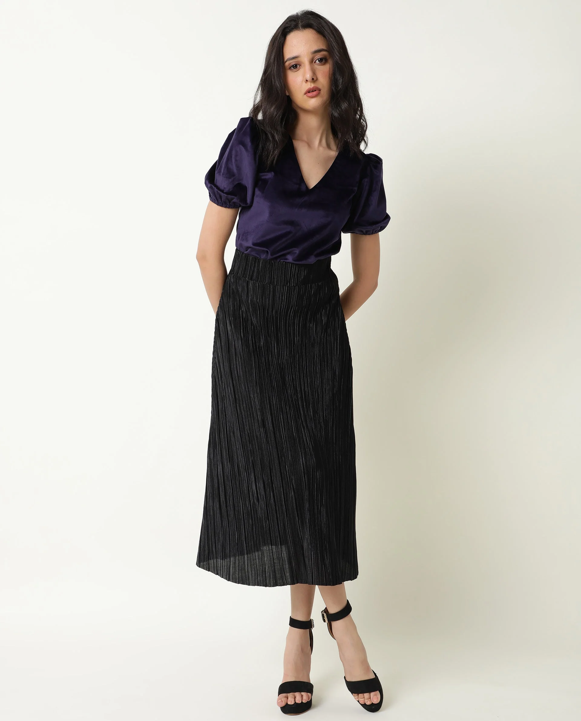 Rareism Women's Mun Navy V-Neck Plain Puff Sleeves Knee Length Regular Fit Top - Image 9