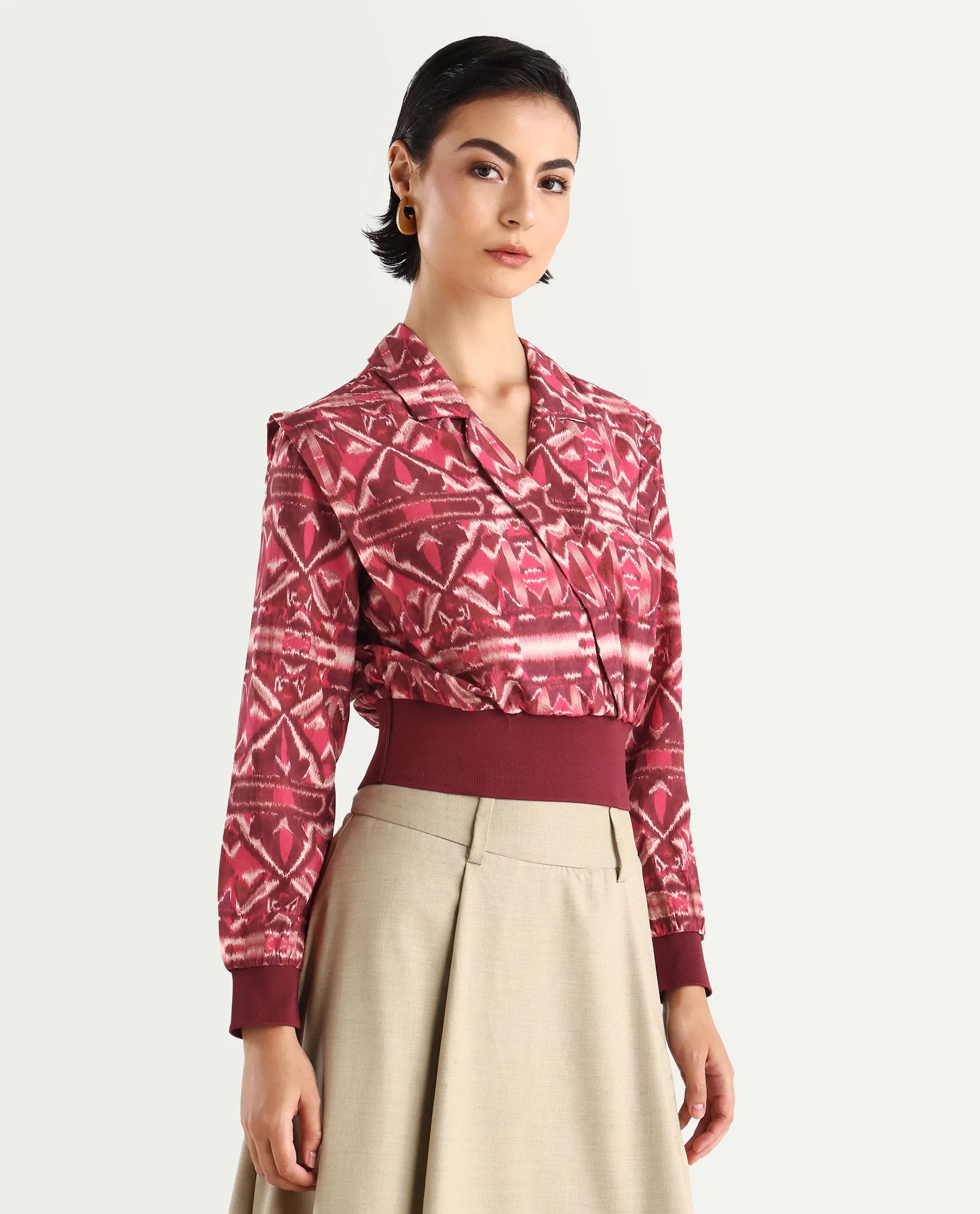 Rareism Women's Mus Multi Nylon Blend V-Neck Abstract Print Cuffed Sleeve Regular Fit Top - Image 7