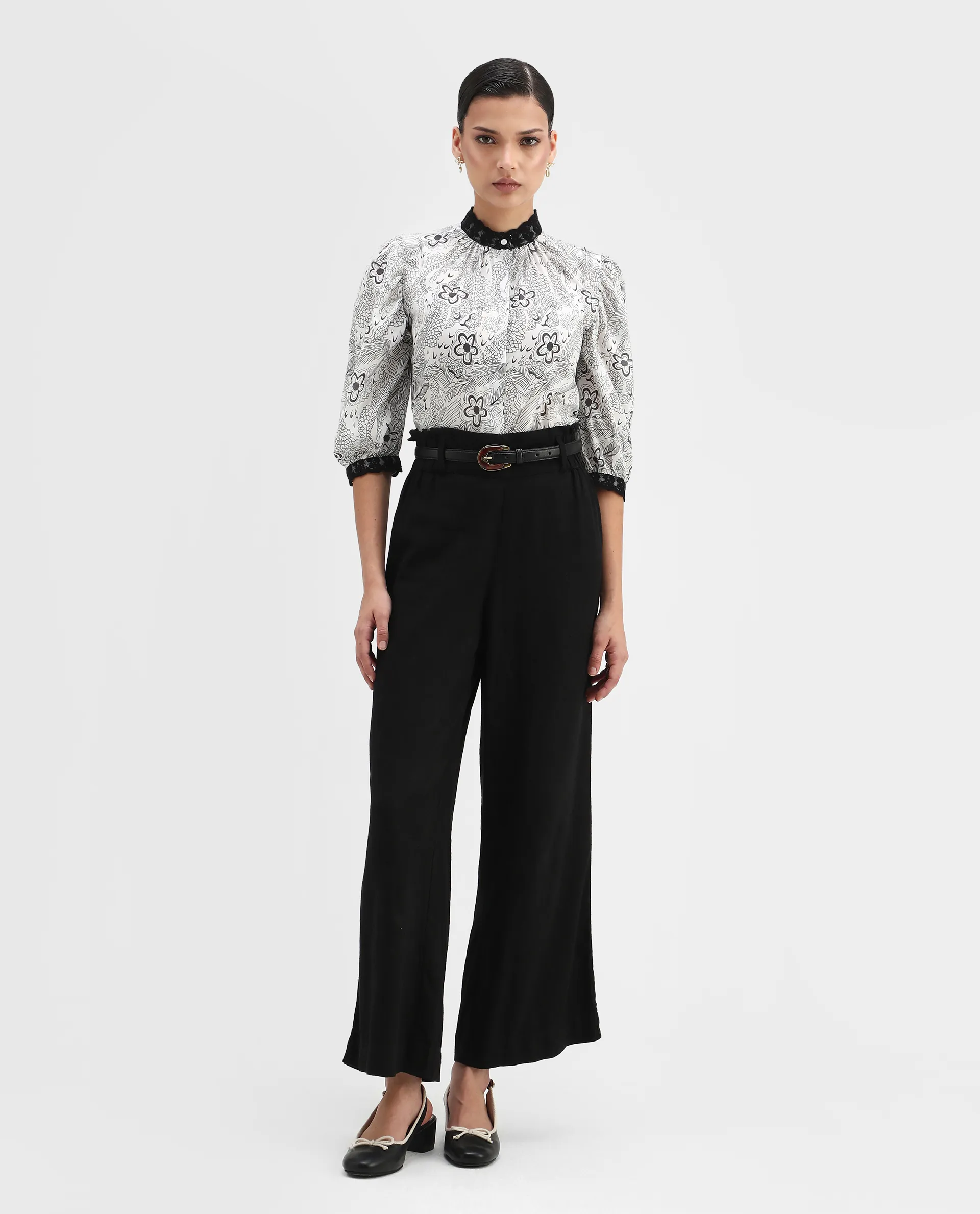 Rareism Women's Museo White Cotton Mandarin Collar Floral Print Puff Sleeves Regular Fit Top - Image 2