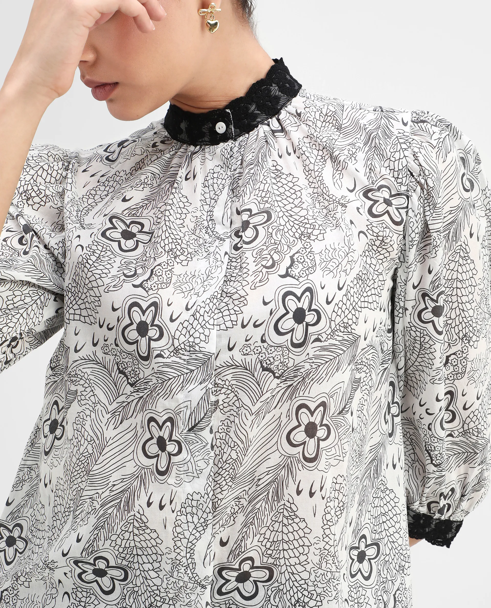 Rareism Women's Museo White Cotton Mandarin Collar Floral Print Puff Sleeves Regular Fit Top - Image 4