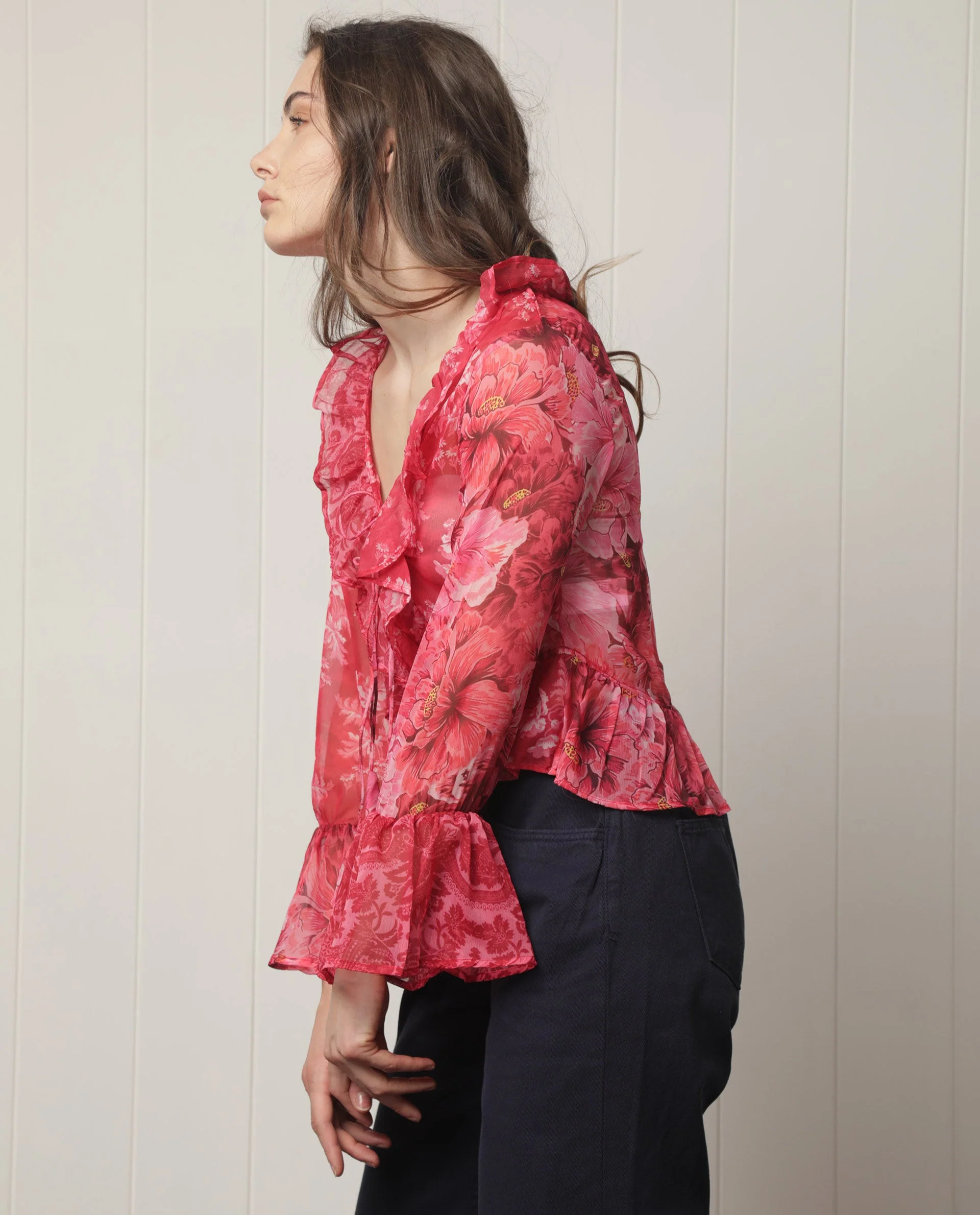 Rareism Women's Myloh Maroon Polyester V-Neck Floral Print Bell Sleeve Crop Regular Fit Shrug - Image 7