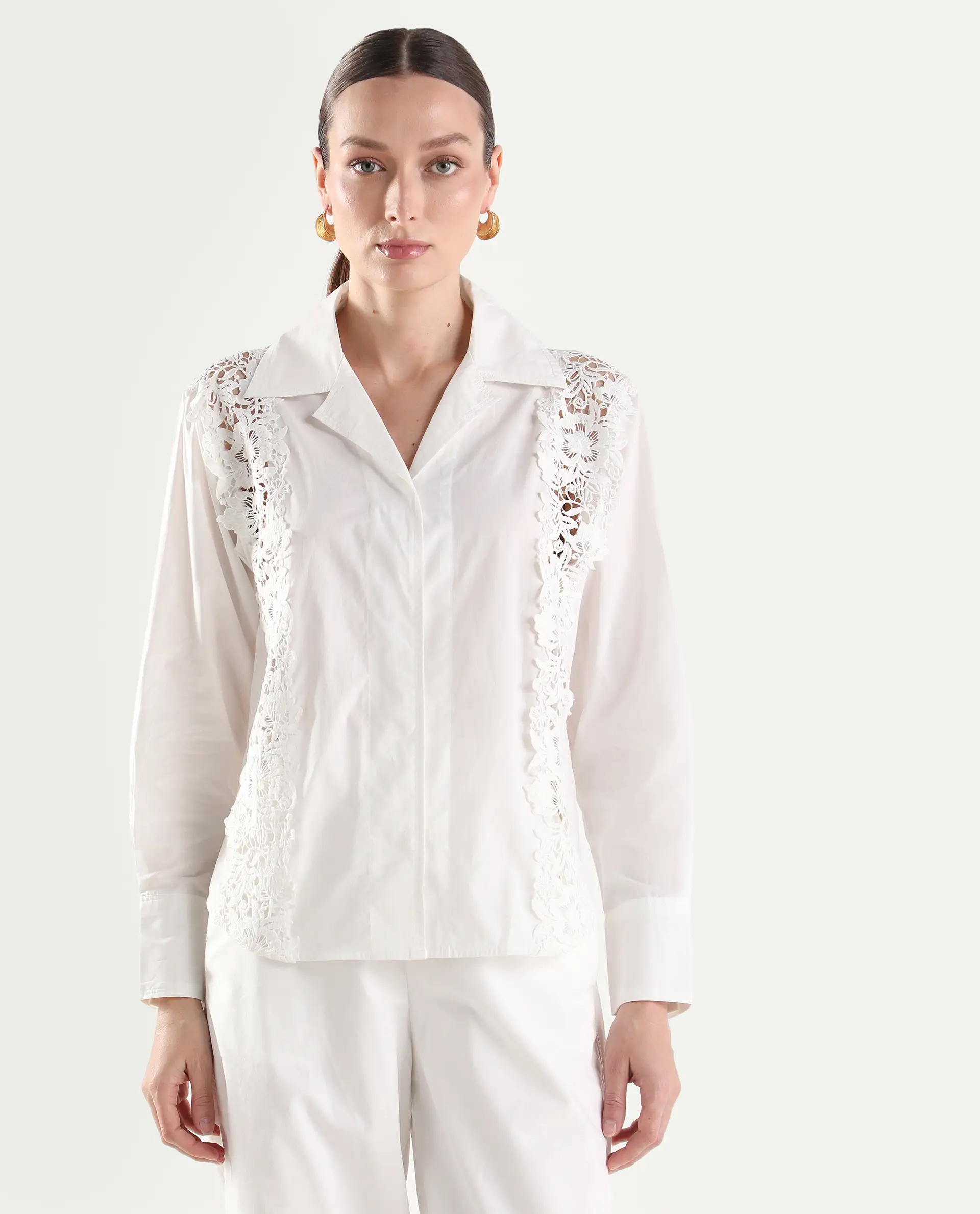 Rareism Women's Mysa-T Off White Cotton Full Sleeve Lapel Neck Relaxed Plain Shirt - Image 3
