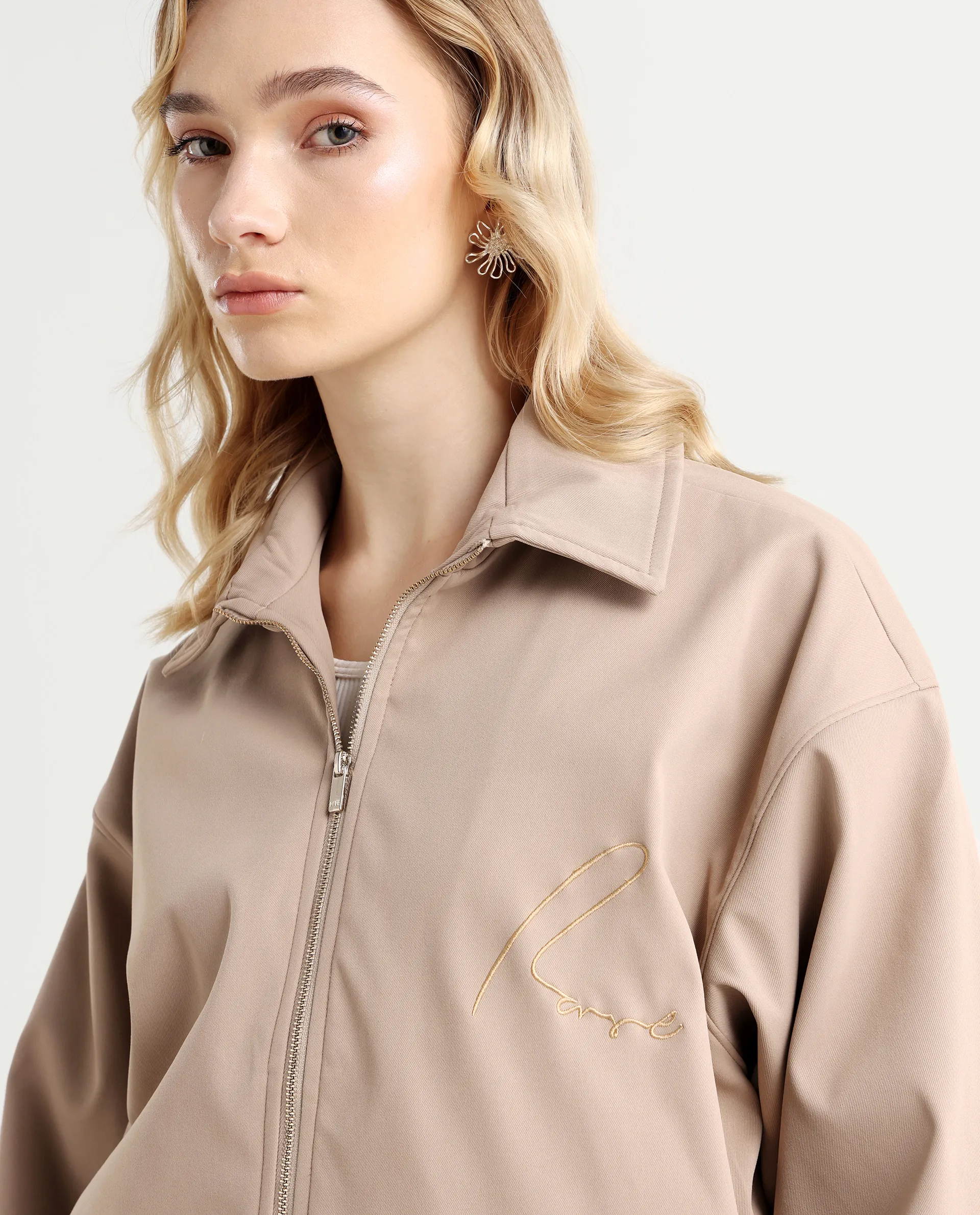 Rareism Women's Nacam Beige Polyester Collared Neck Relaxed Plain Jacket - Image 4