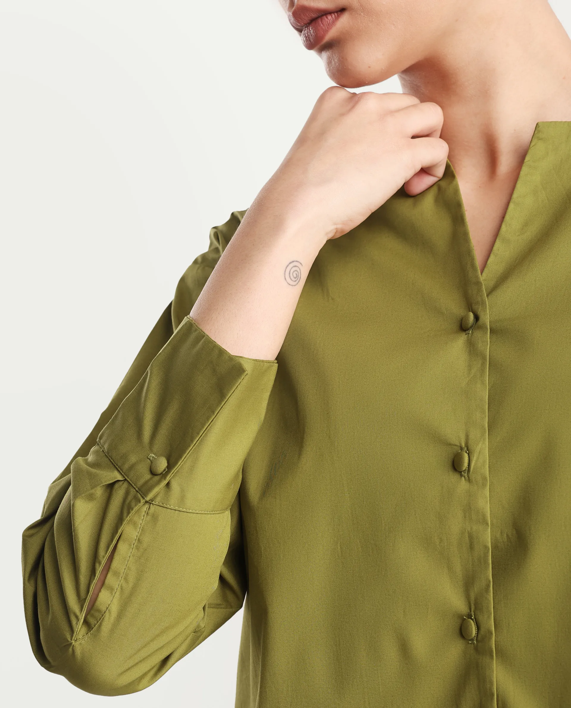 Rareism Women's Nagoya Green Cotton Blend Crew Neck Plain Cuffed Sleeve Regular Fit Top - Image 3