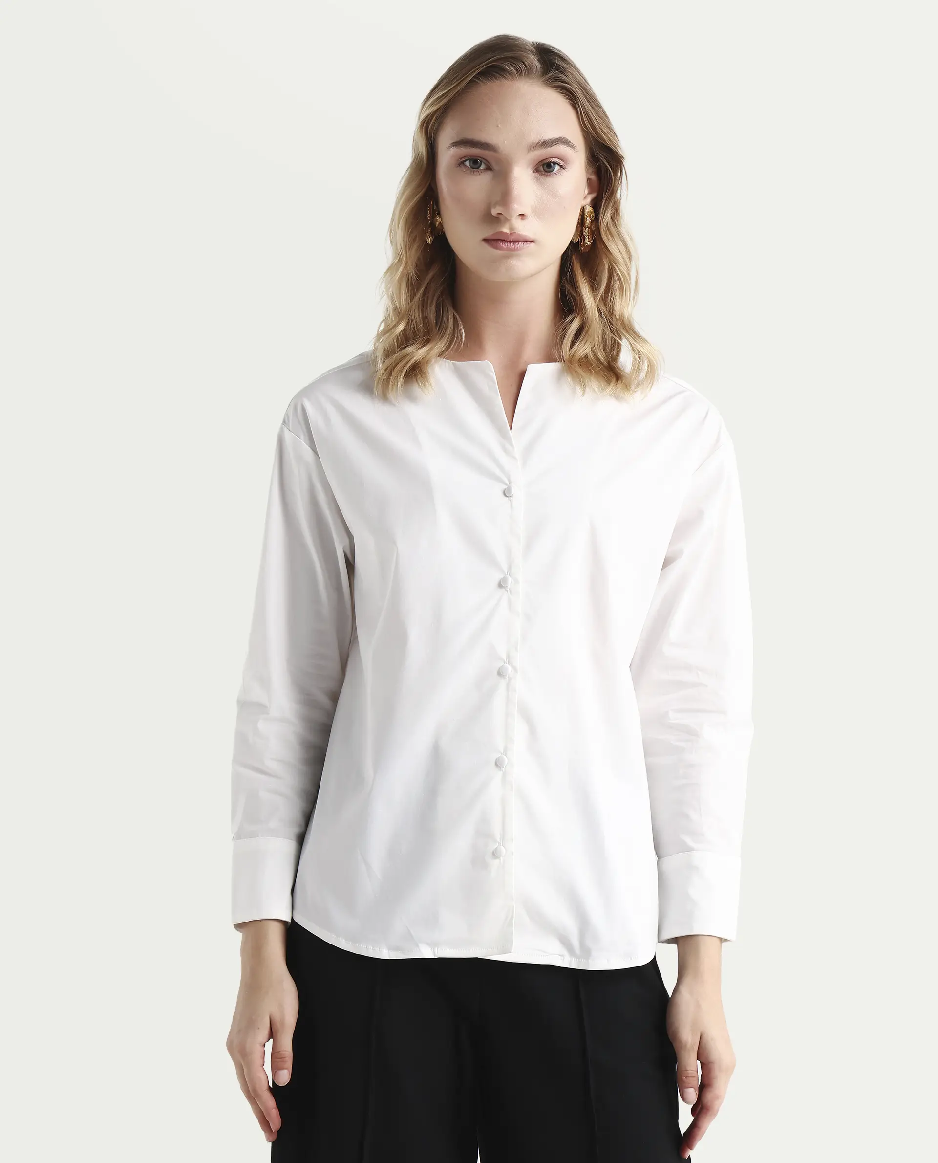 Rareism Women's Nagoya White Cotton Blend Crew Neck Plain Cuffed Sleeve Regular Fit Top - Image 4