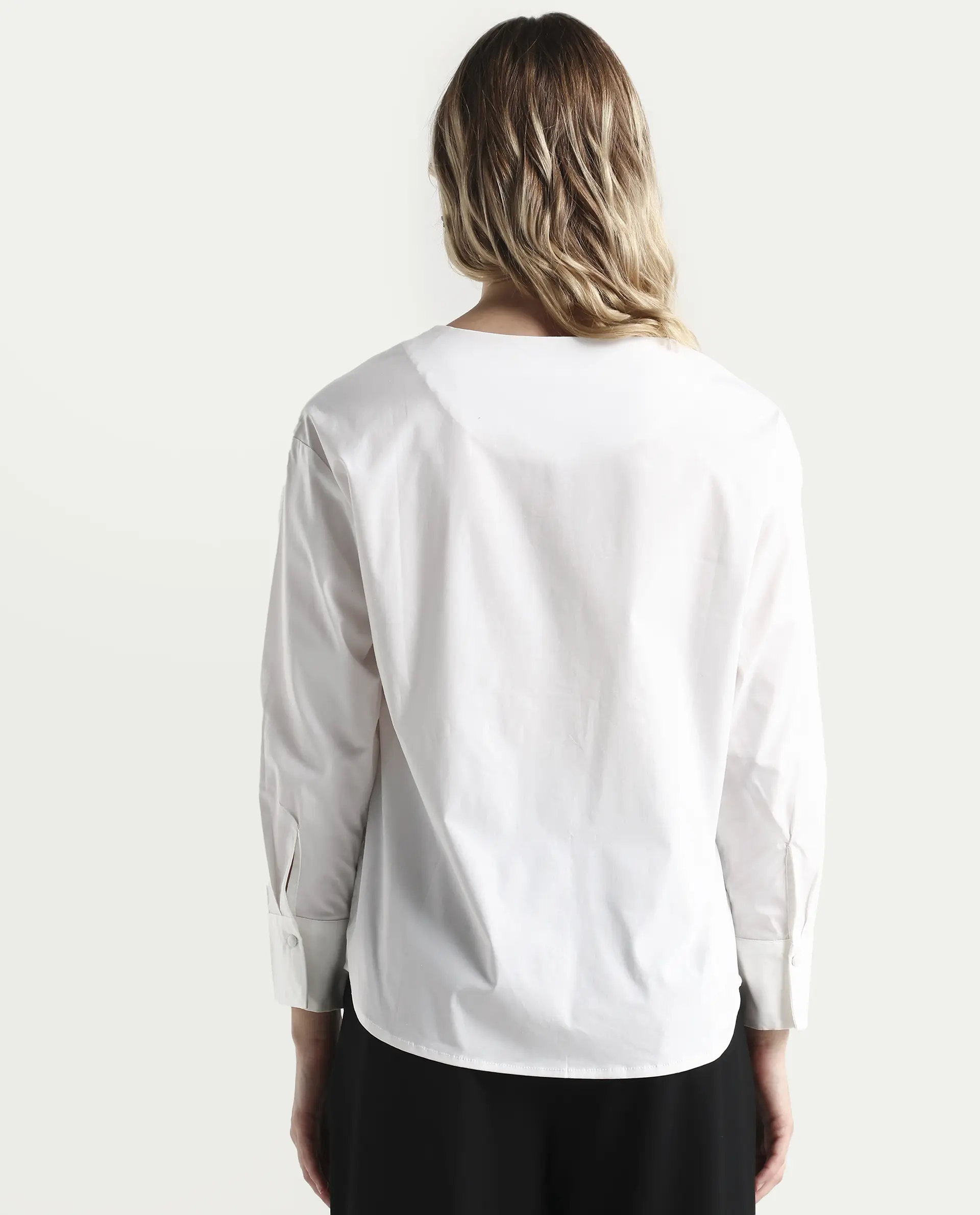 Rareism Women's Nagoya White Cotton Blend Crew Neck Plain Cuffed Sleeve Regular Fit Top - Image 7