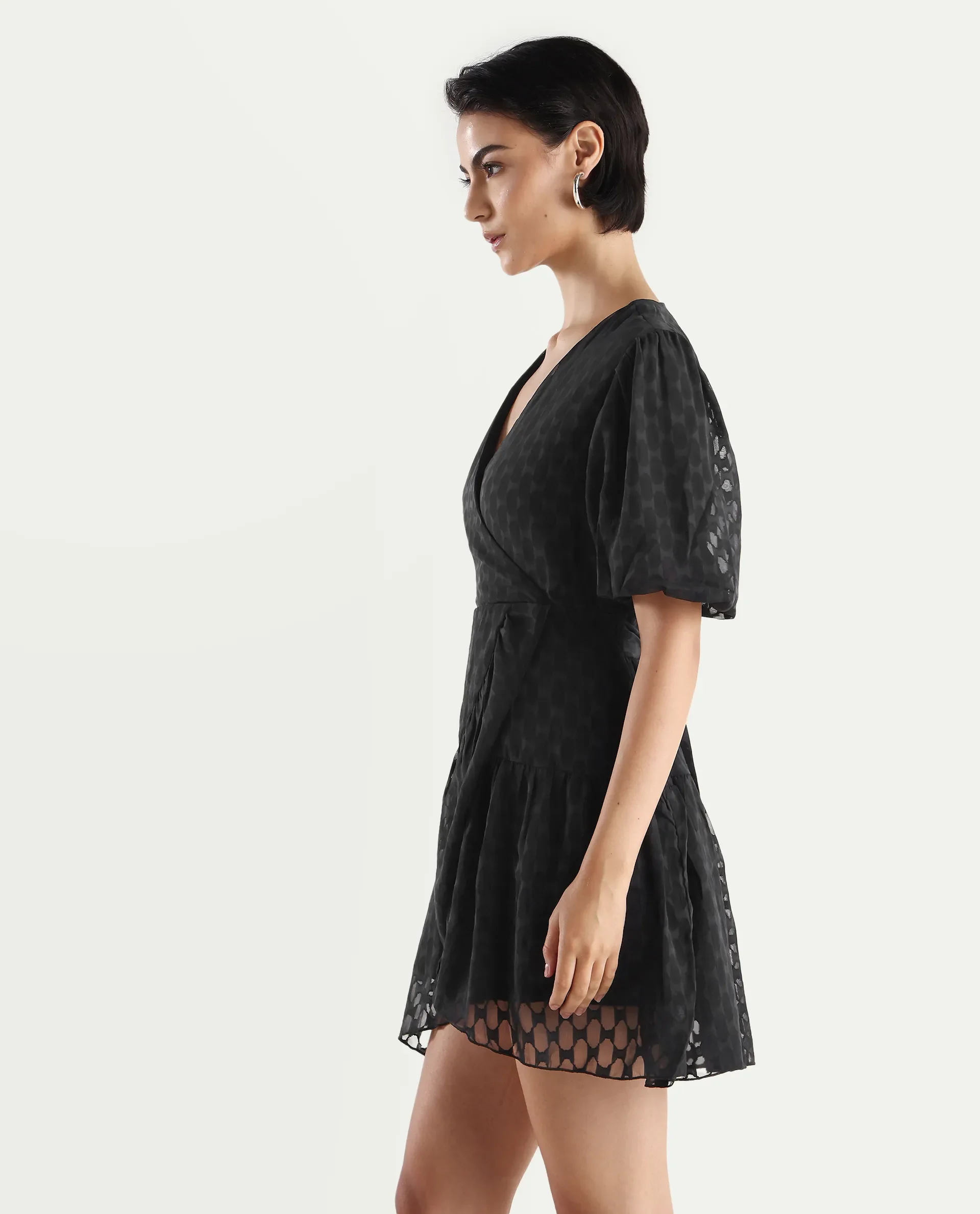 Rareism Women's Namika Black Polyester Blend V-Neck Plain Balloon Sleeve Mini Fit And Flare Dress - Image 5