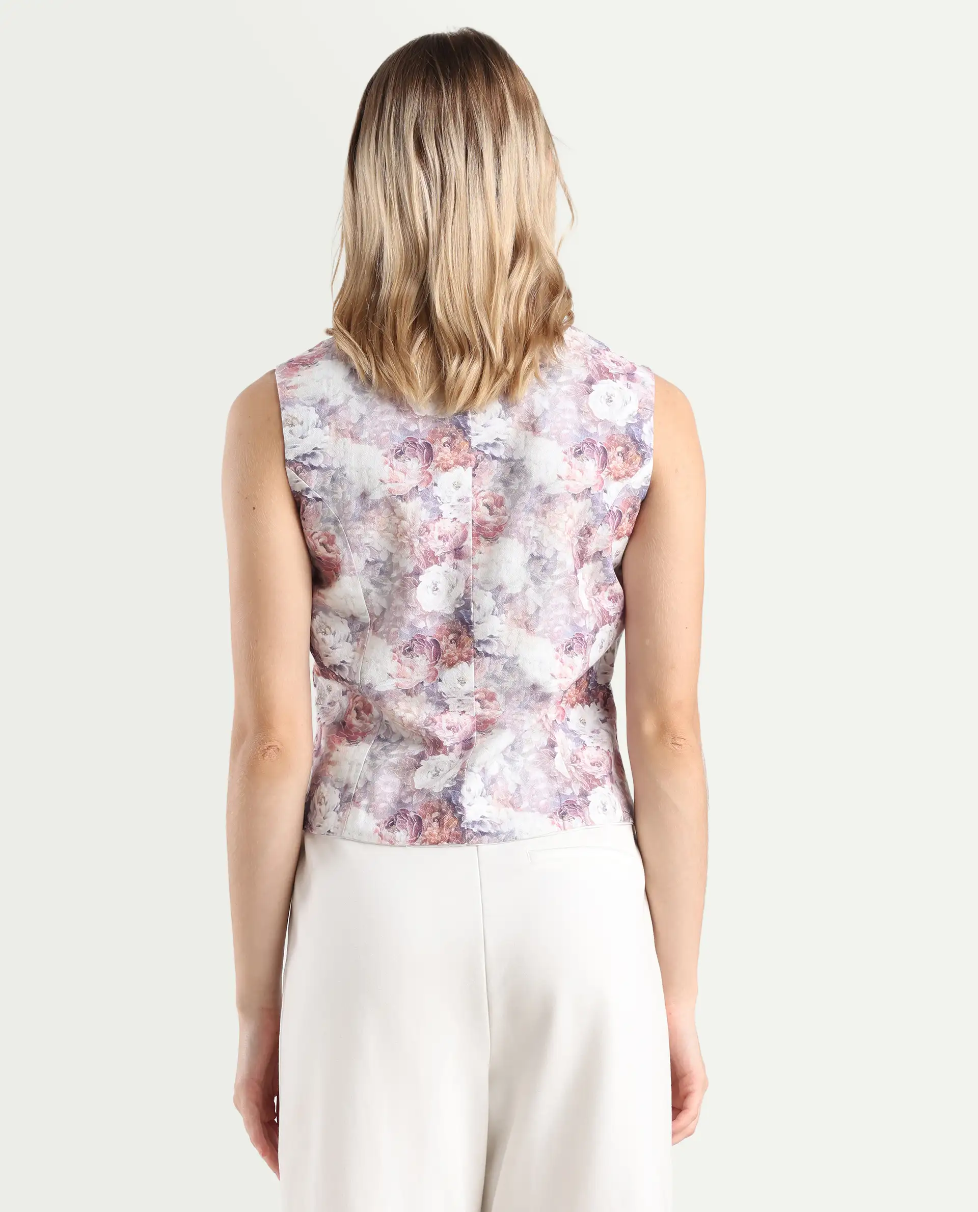 Rareism Women's Nantes Light Multi Cotton V-Neck Floral Print Sleeveless Regular Fitted Top - Image 7