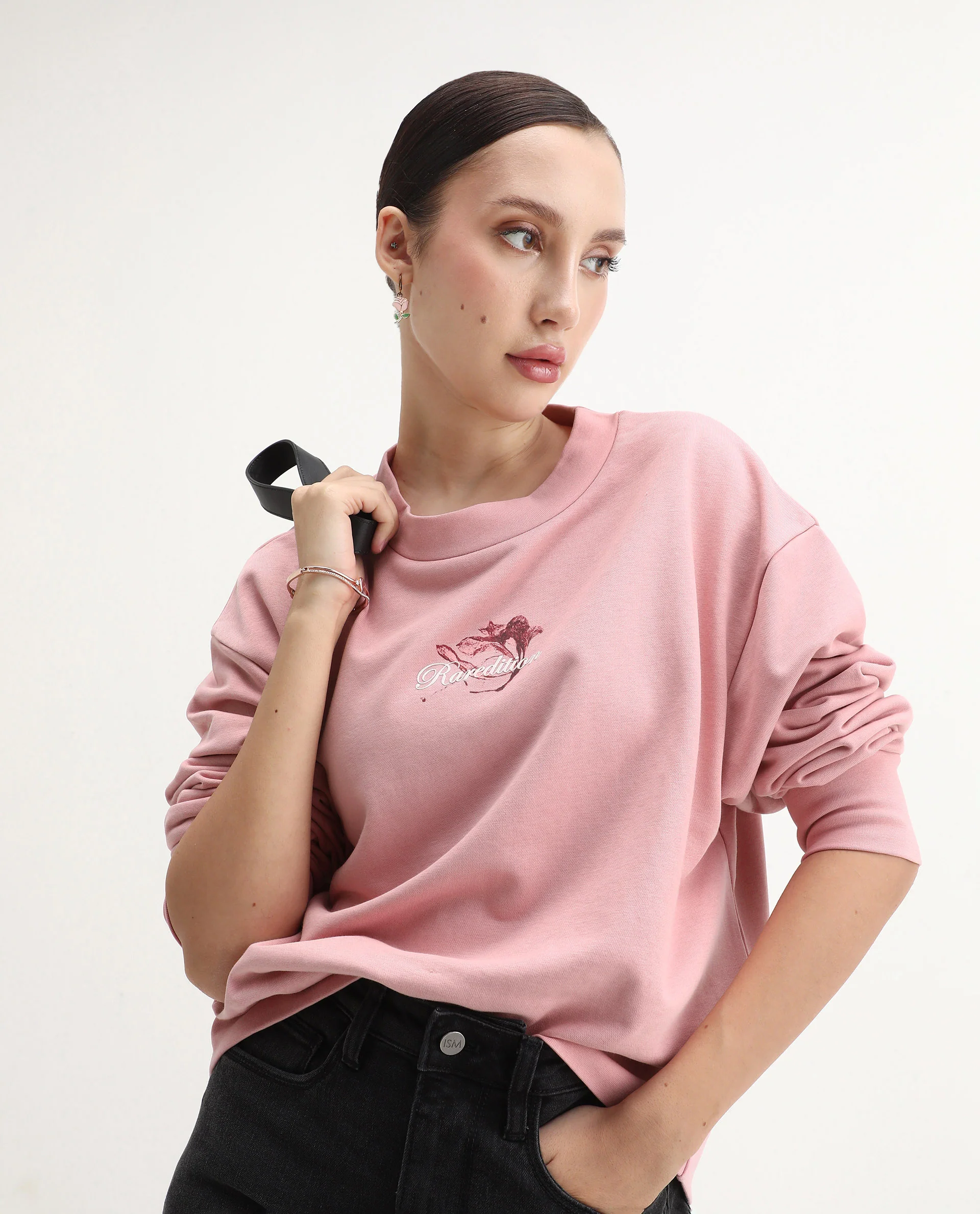 Rareism Women's Naq Light Pink Cotton Blend Crew Neck Relaxed Fit Graphic Print Sweatshirt