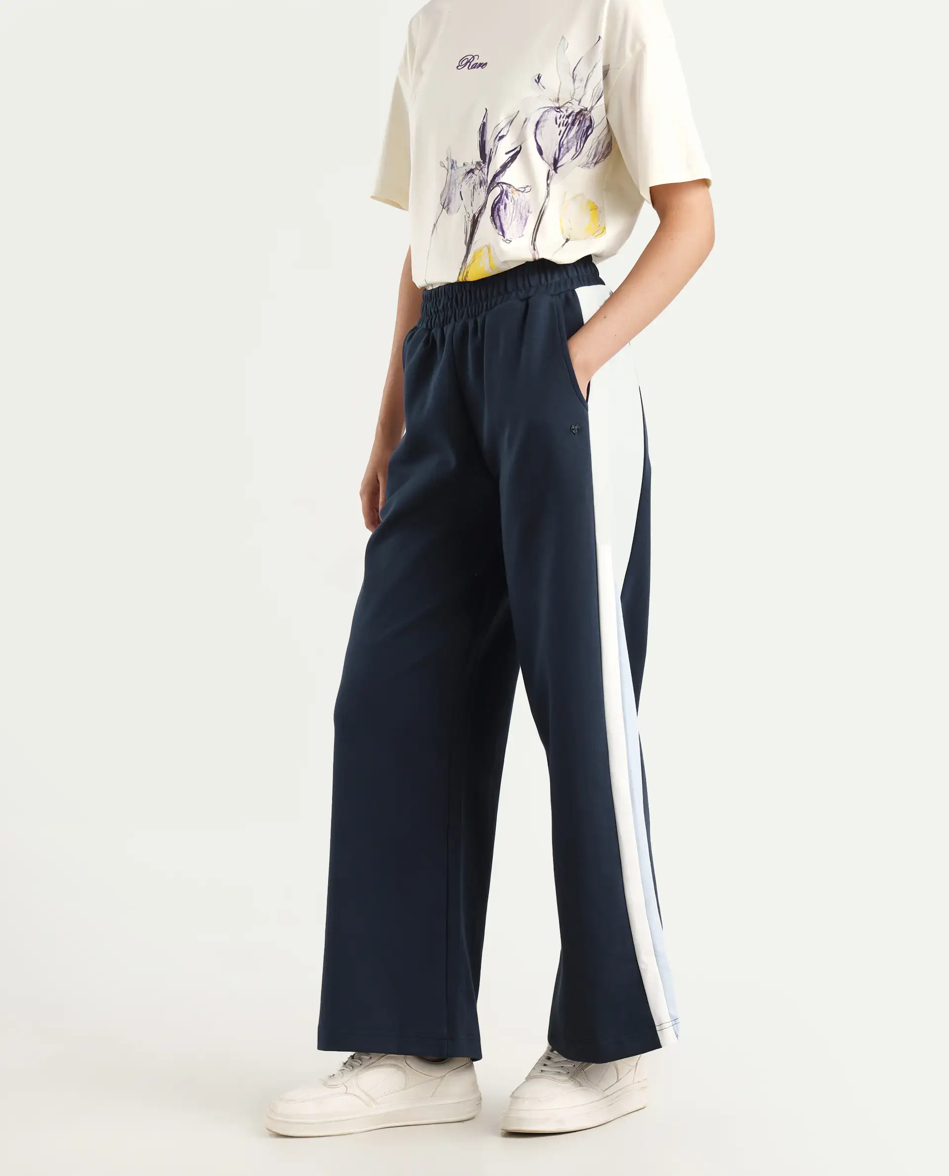 Rareism Women's Naut Navy Cotton Plain Ankle Length Wide Track Pant - Image 2