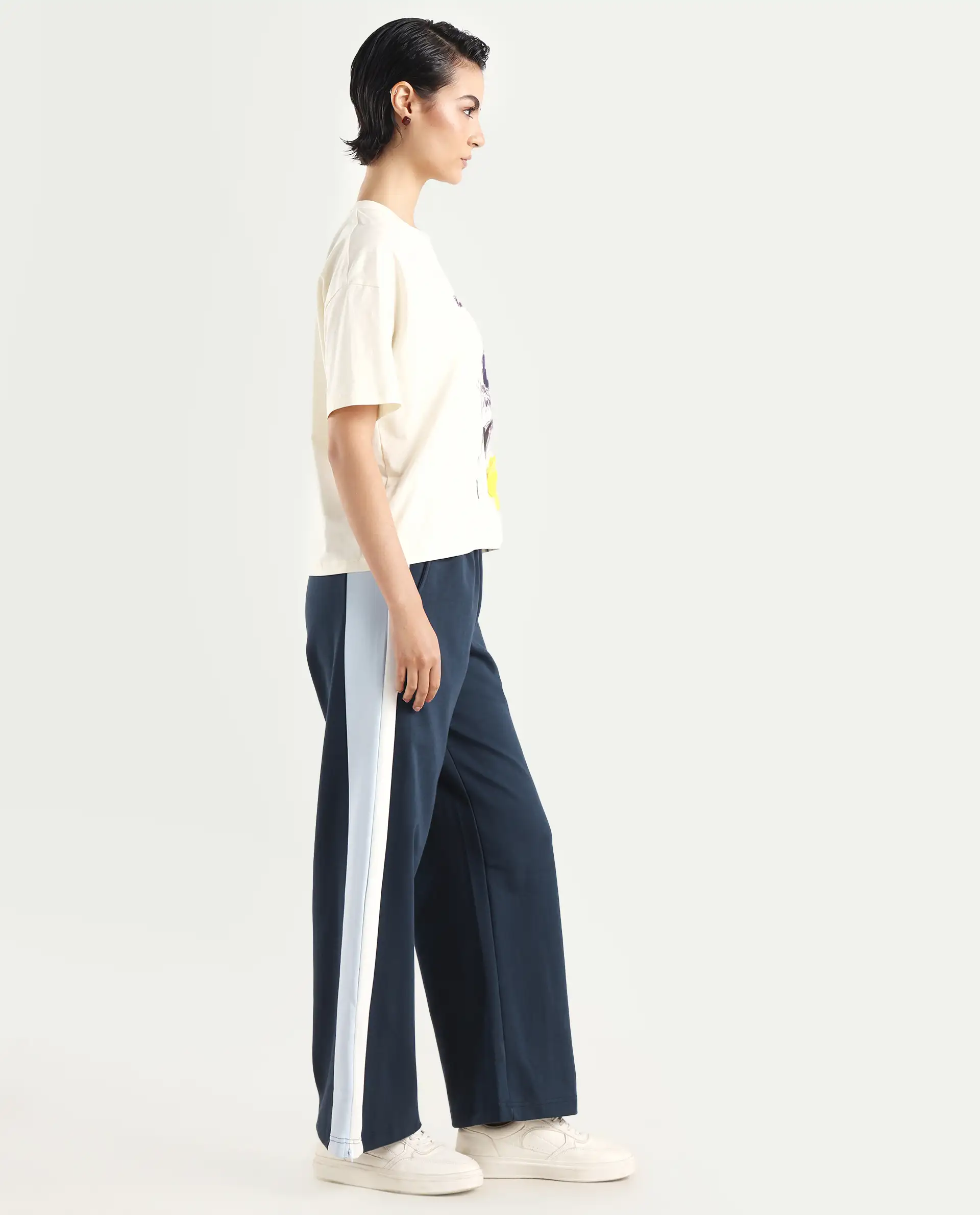 Rareism Women's Naut Navy Cotton Plain Ankle Length Wide Track Pant - Image 6