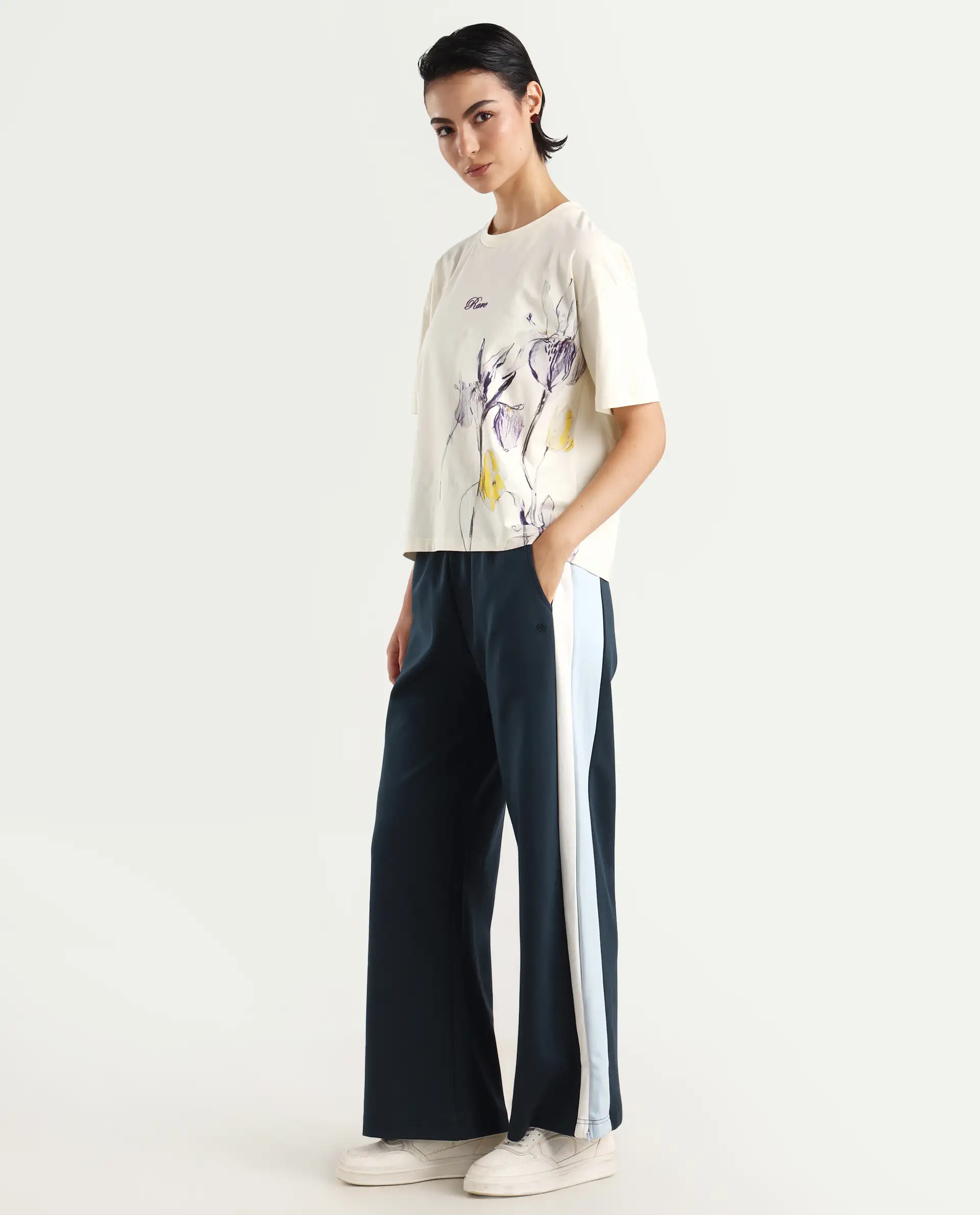 Rareism Women's Naut Navy Cotton Plain Ankle Length Wide Track Pant - Image 7