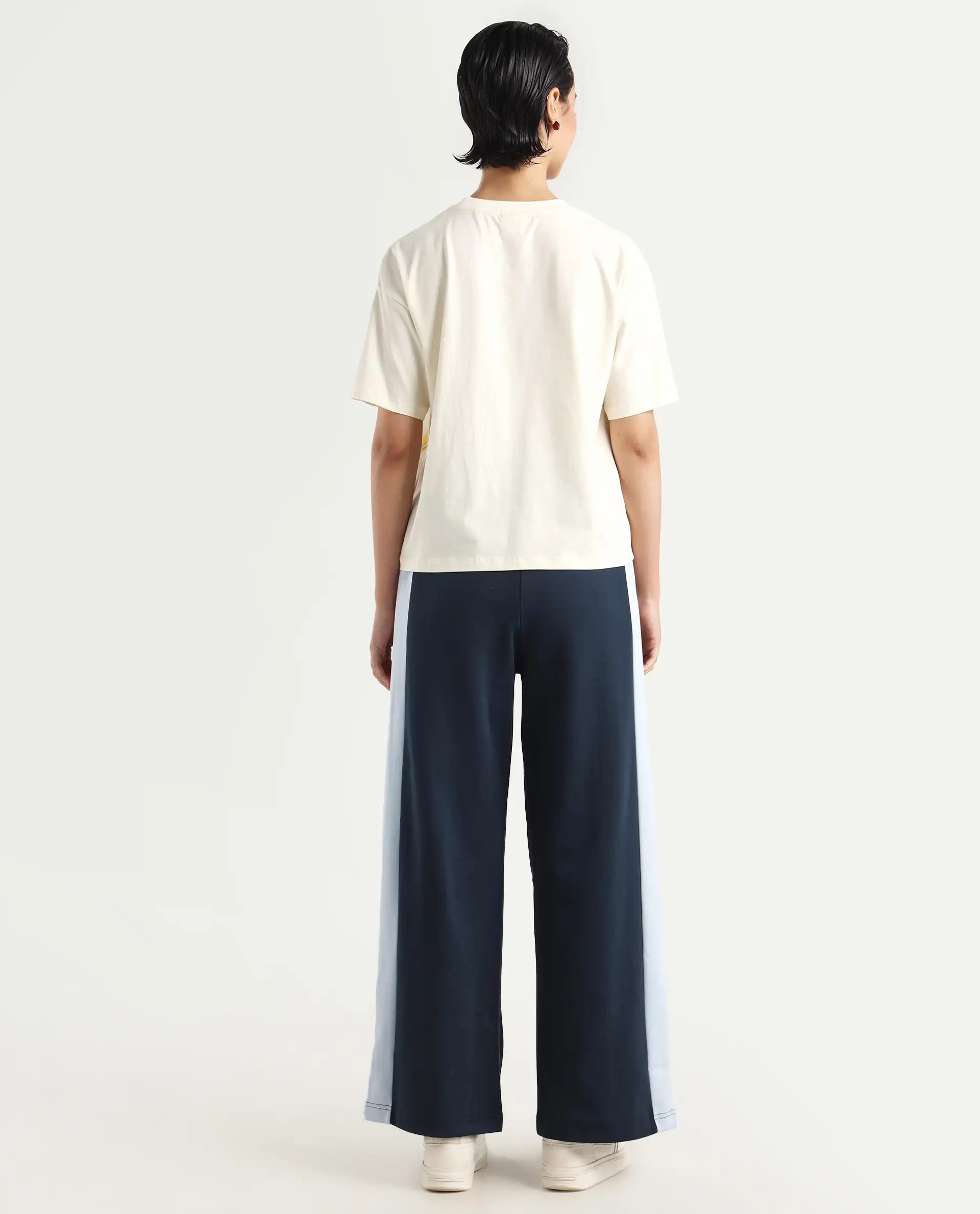 Rareism Women's Naut Navy Cotton Plain Ankle Length Wide Track Pant - Image 8