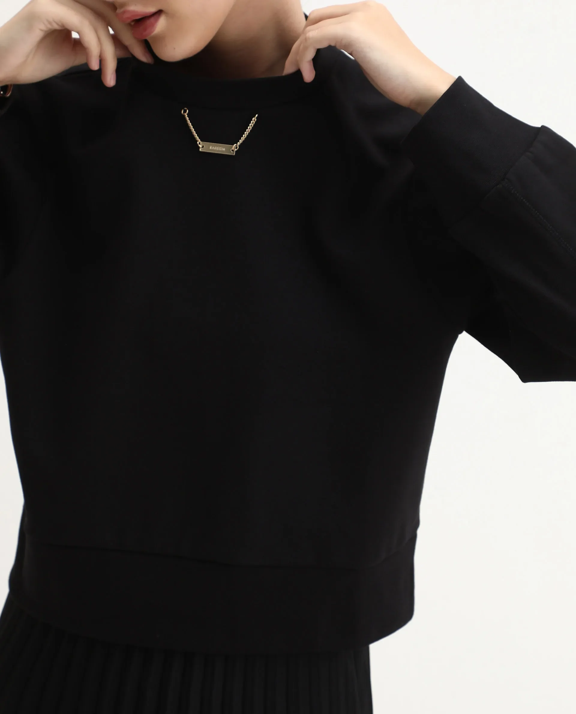 Rareism Women's Naz Black Cotton Blend Fabric Crew Neck Relaxed Fit Printed Sweatshirt - Image 4
