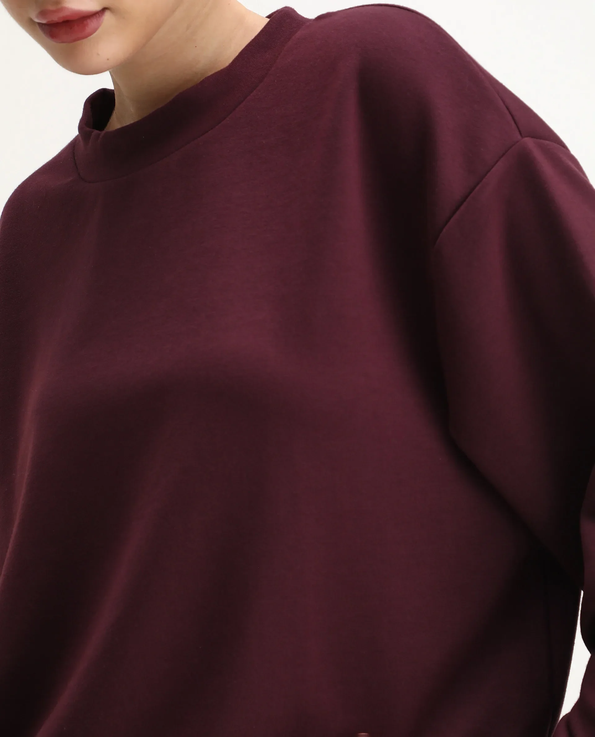Rareism Women's Nebo Dark Maroon Modal Blend Fabric Crew Neck Relaxed Fit Printed Sweatshirt - Image 4