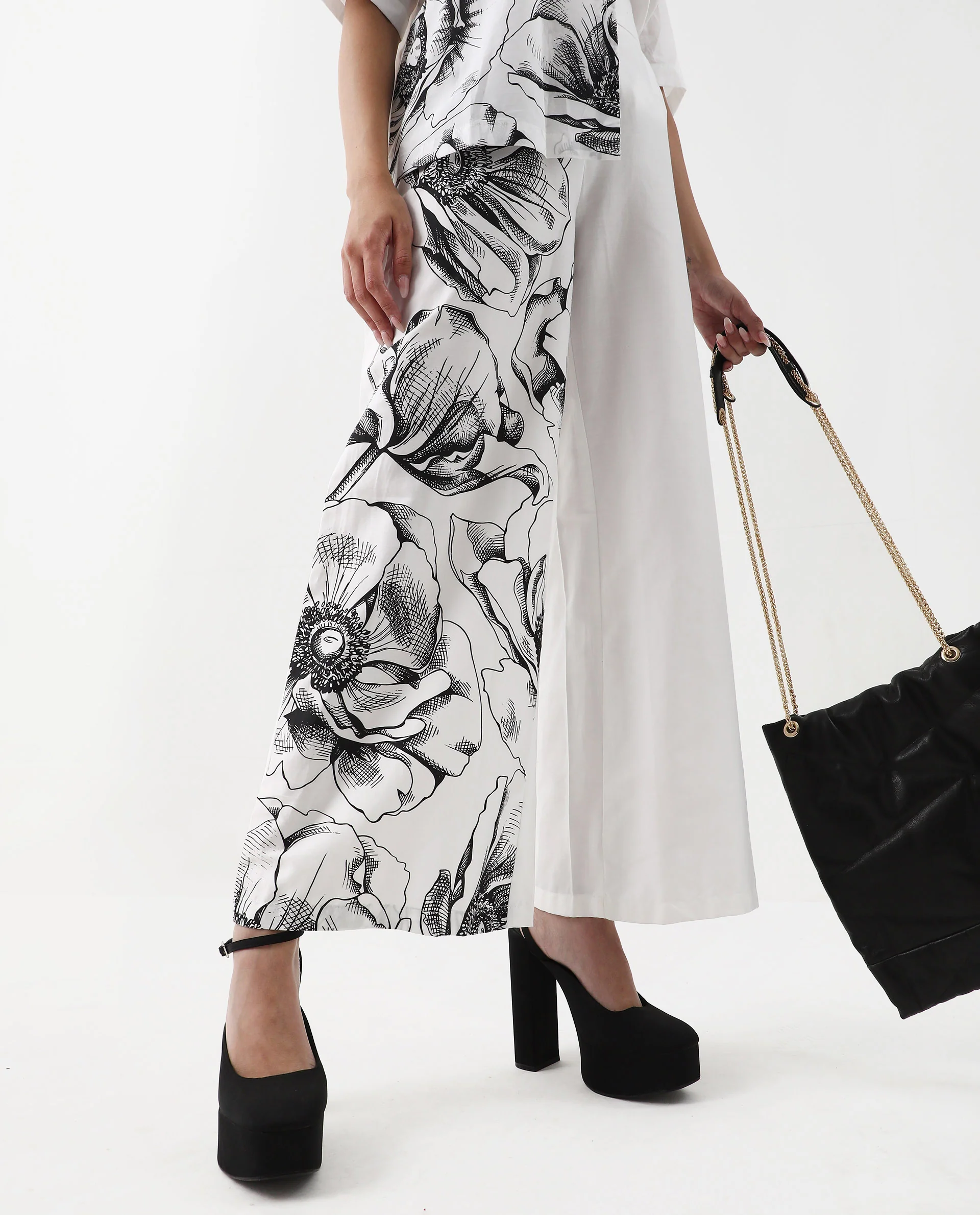 Rareism Women's Neilsono White Cotton Blend Floral Print Ankle Length Flared Trouser - Image 2