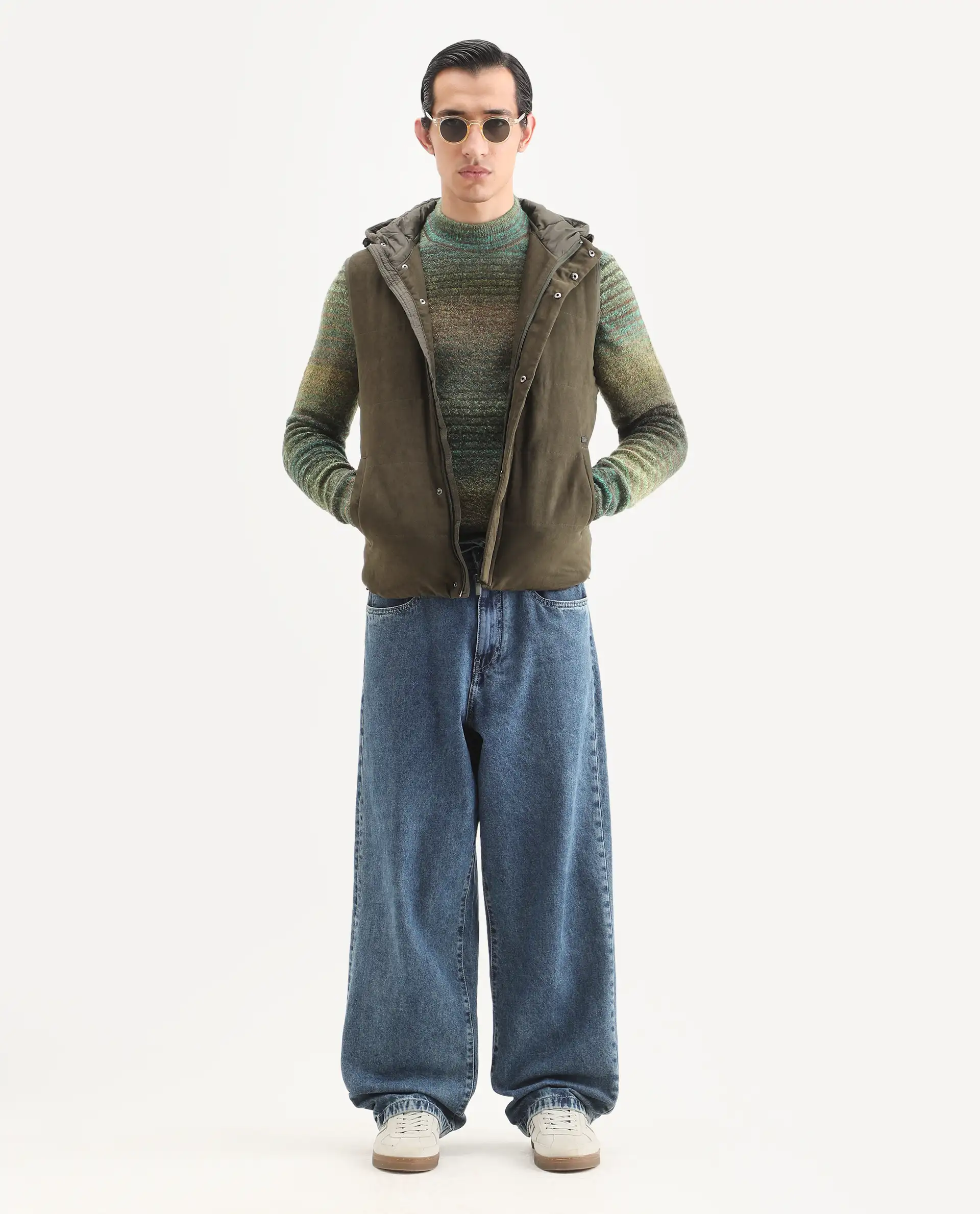 Rare Rabbit Men's Nemo Green Acrylic Color Block Regular Fit Full Sleeve Crew Neck Sweater - Image 2