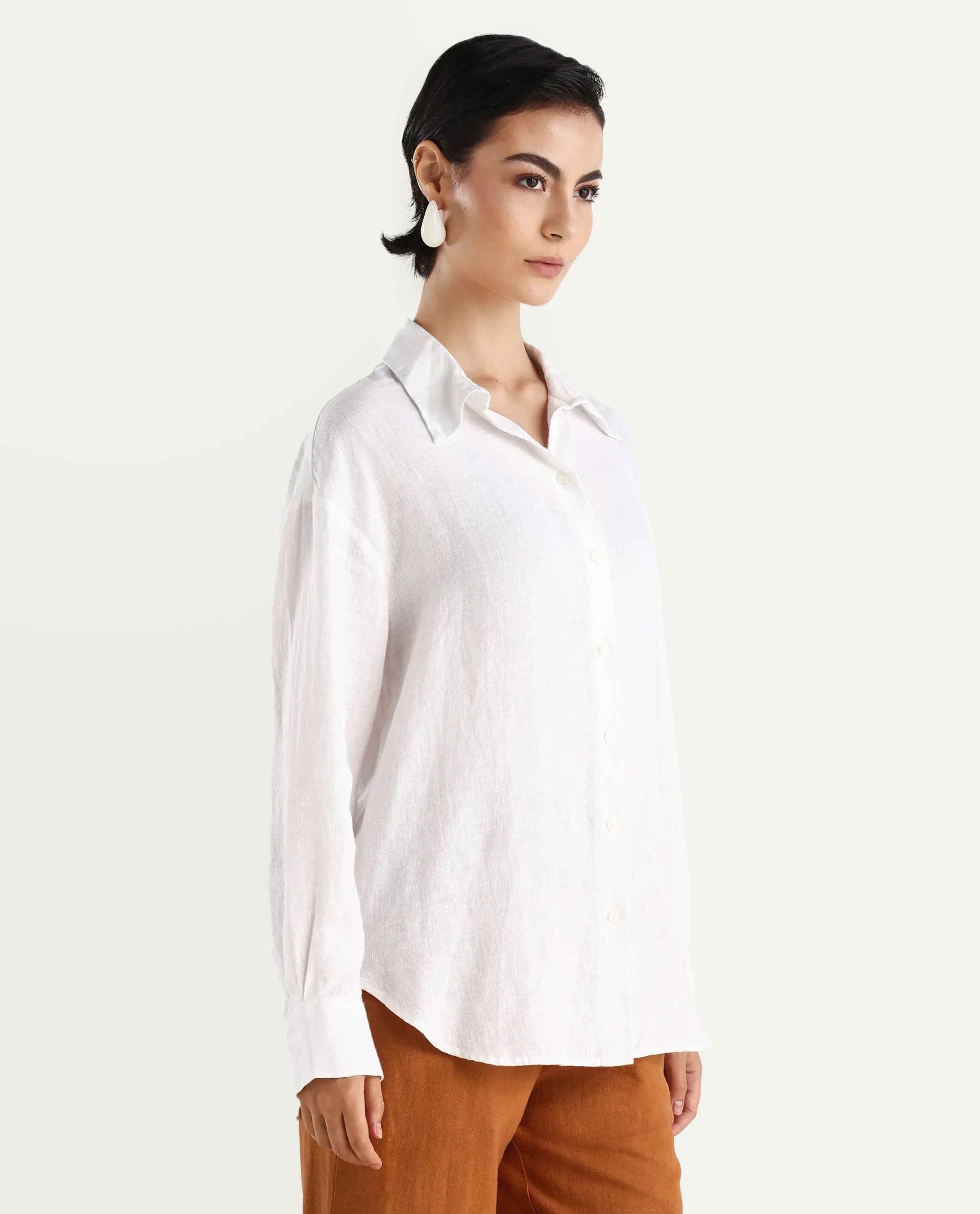 Rareism Women's Nenorat White 100% Linen Spread Collar Boxy Fit Shirt - Image 6