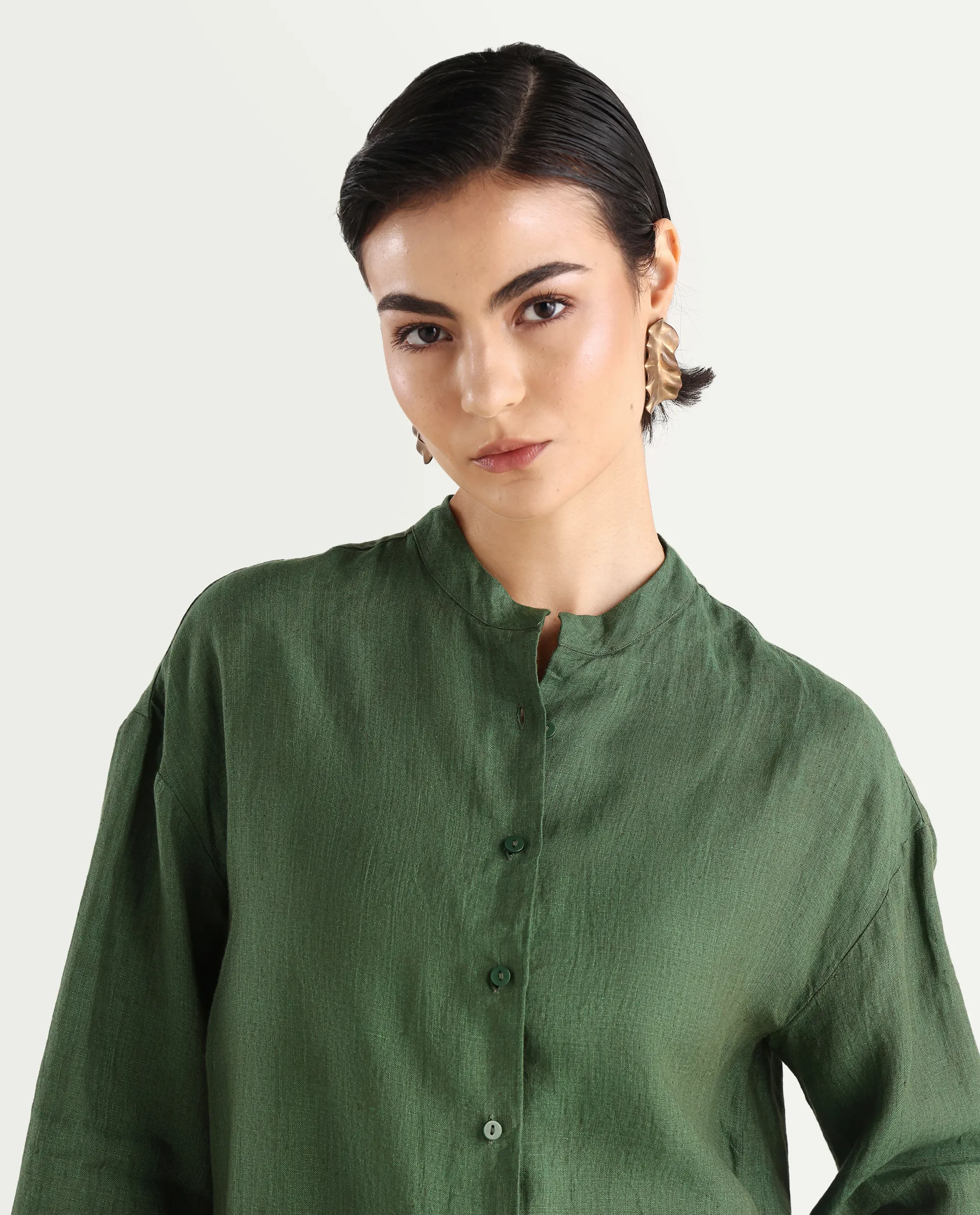 Rareism Women's Nent Dusky Green 100% Linen Mandarin Collar Regular Fit Top - Image 4