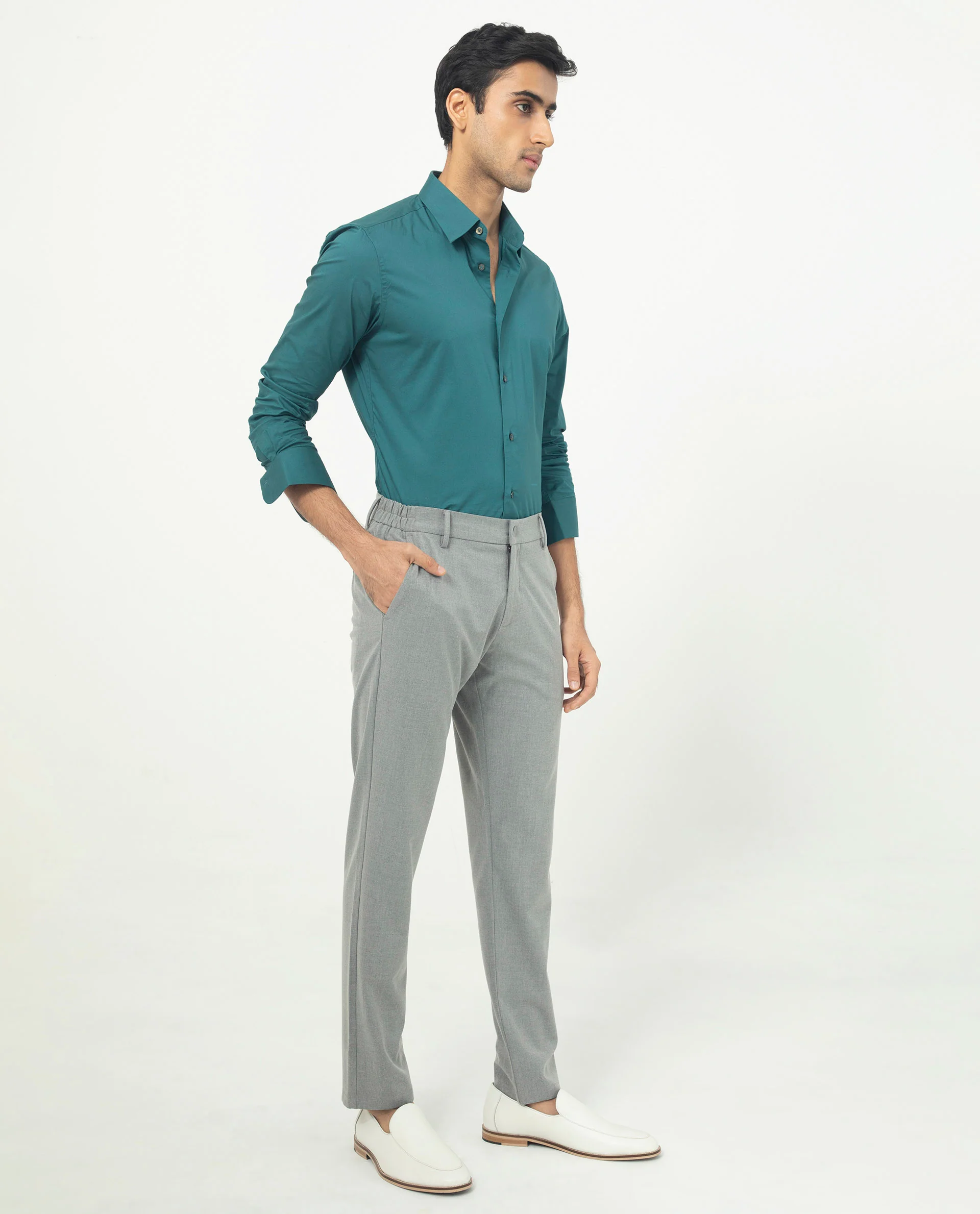 Rare Rabbit Men's Neutons Dark Green Cotton Plain Regular Fit Full Sleeve Collared Shirt - Image 8