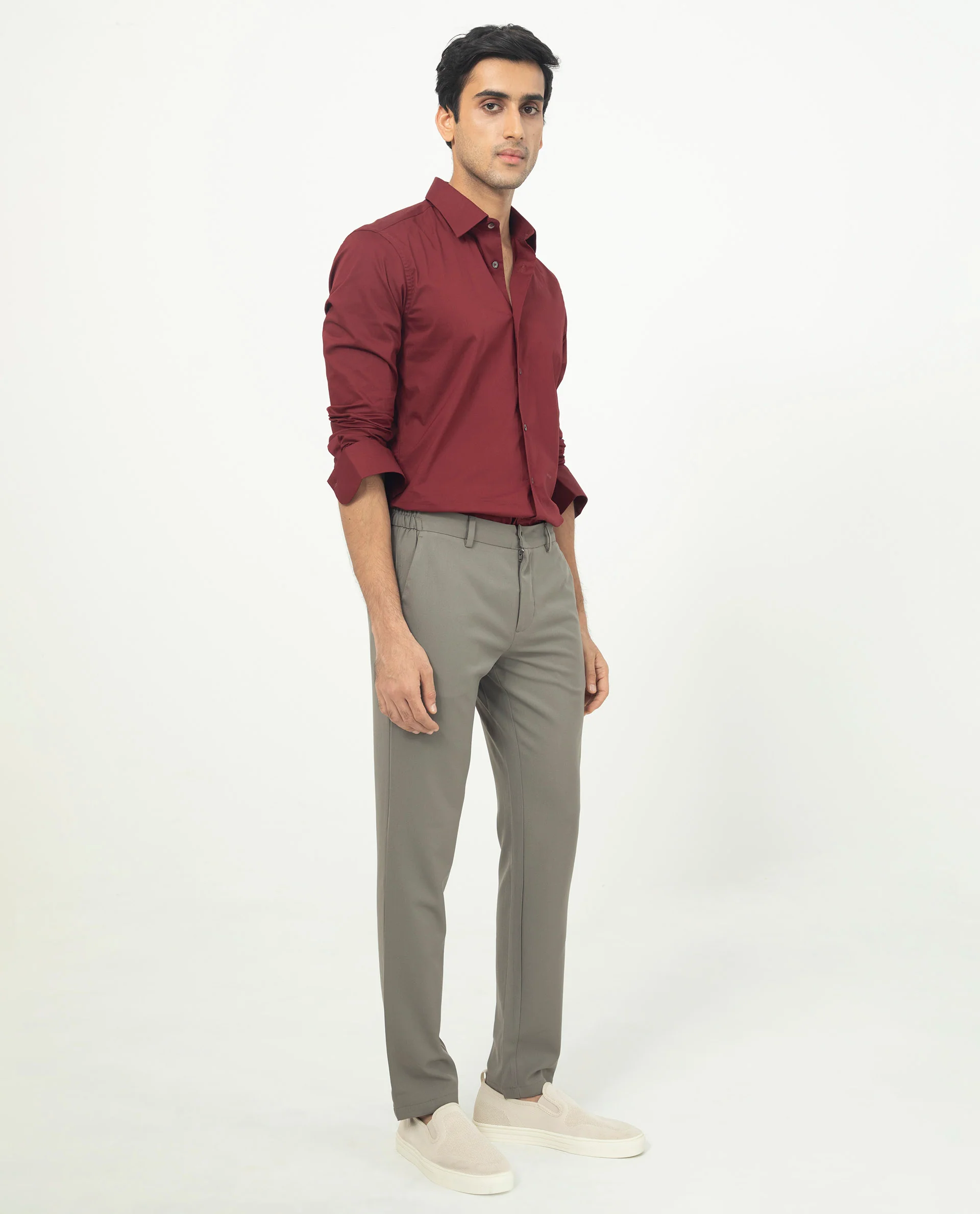 Rare Rabbit Men's Neutons Maroon Cotton Plain Regular Fit Full Sleeve Collared Shirt - Image 9