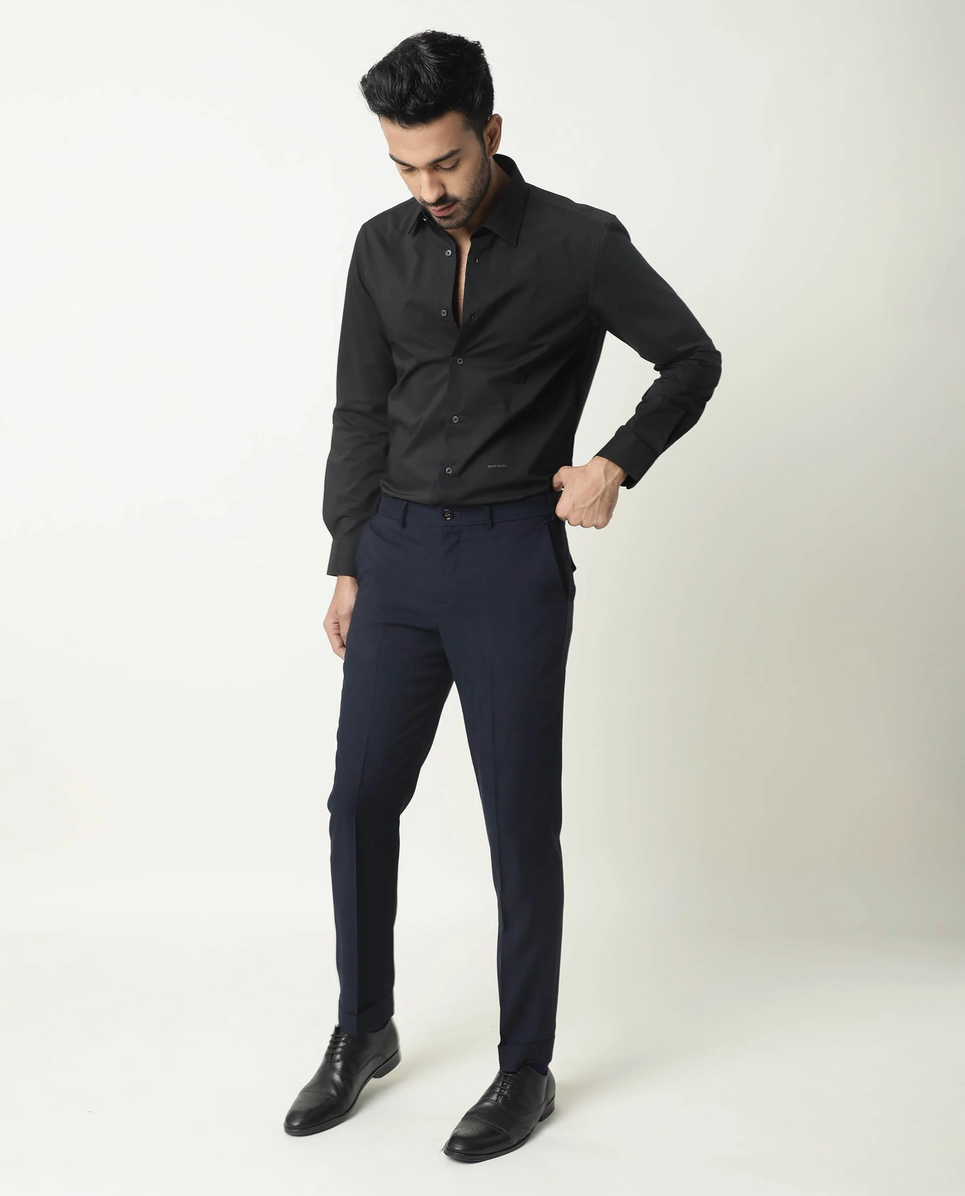 Rare Rabbit Men's Neutro Ls Black Polyester Plain Regular Fit Full Sleeve Collared Shirt - Image 5