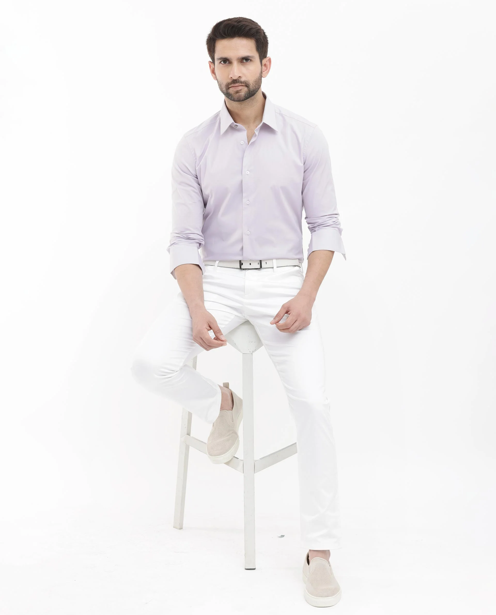 Rare Rabbit Men's Neutron8 Pastel Purple Cotton Plain Regular Fit Full Sleeve Collared Shirt - Image 2