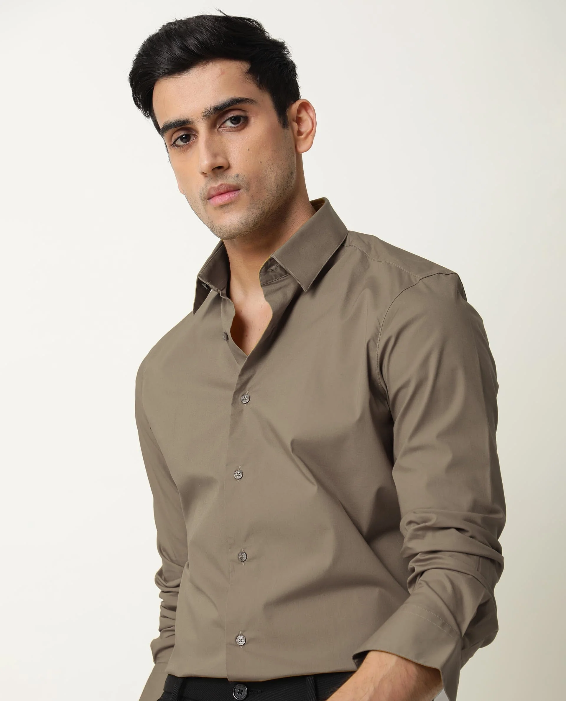 Rare Rabbit Men's Neutrons Brown Cotton Regular Fit Full Sleeve Spread Collar Shirt