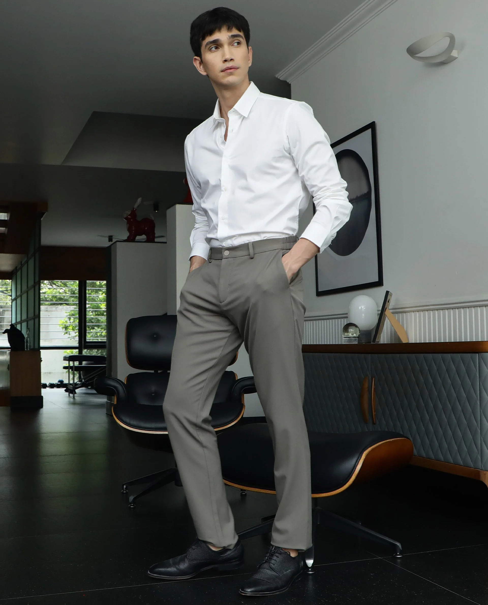 Rare Rabbit Men's Neutrons White Cotton Plain Regular Fit Full Sleeve Collared Shirt - Image 3