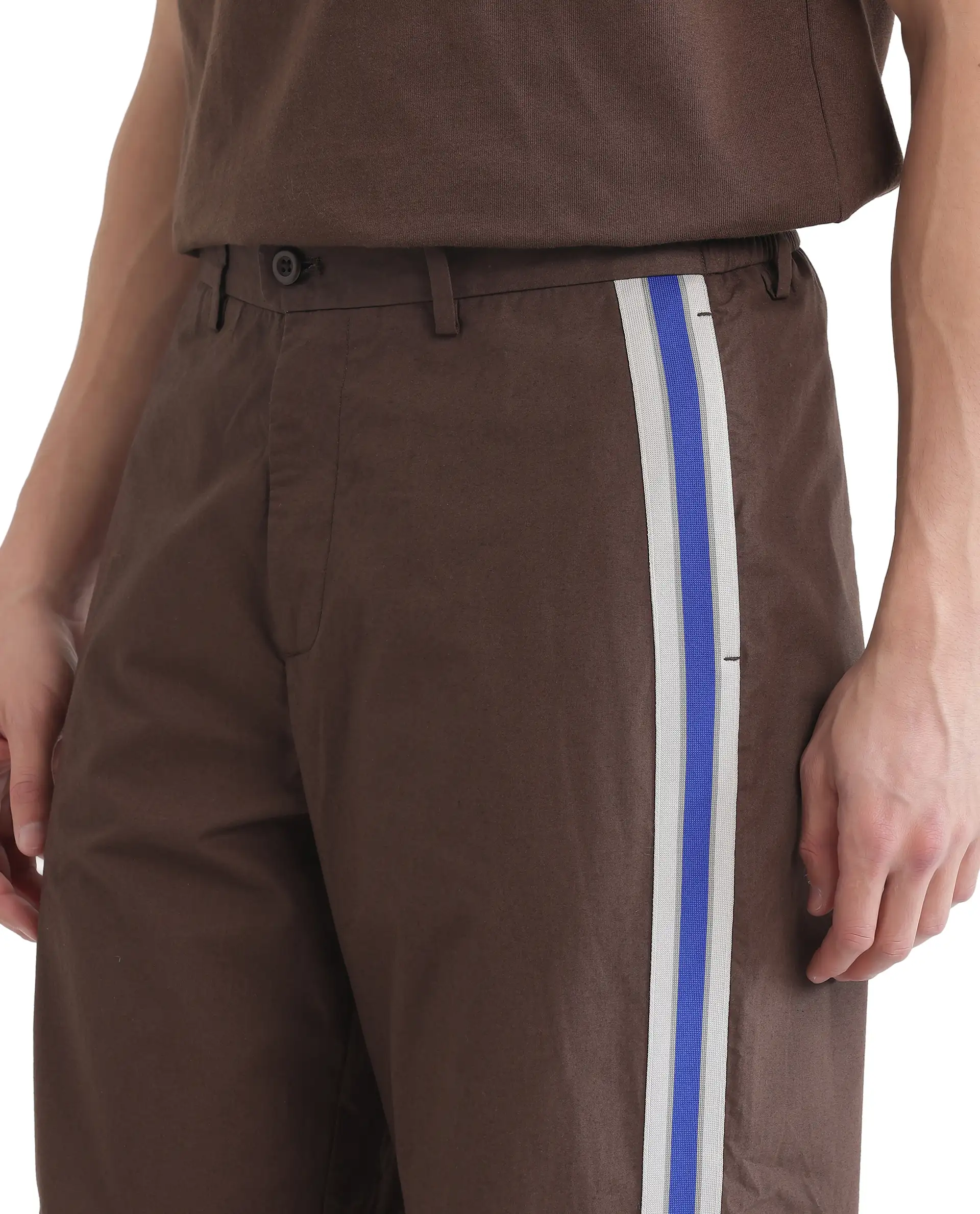 Rare Rabbit Men's Newnon Brown Cotton Plain Baggy Fit Track Pant - Image 3