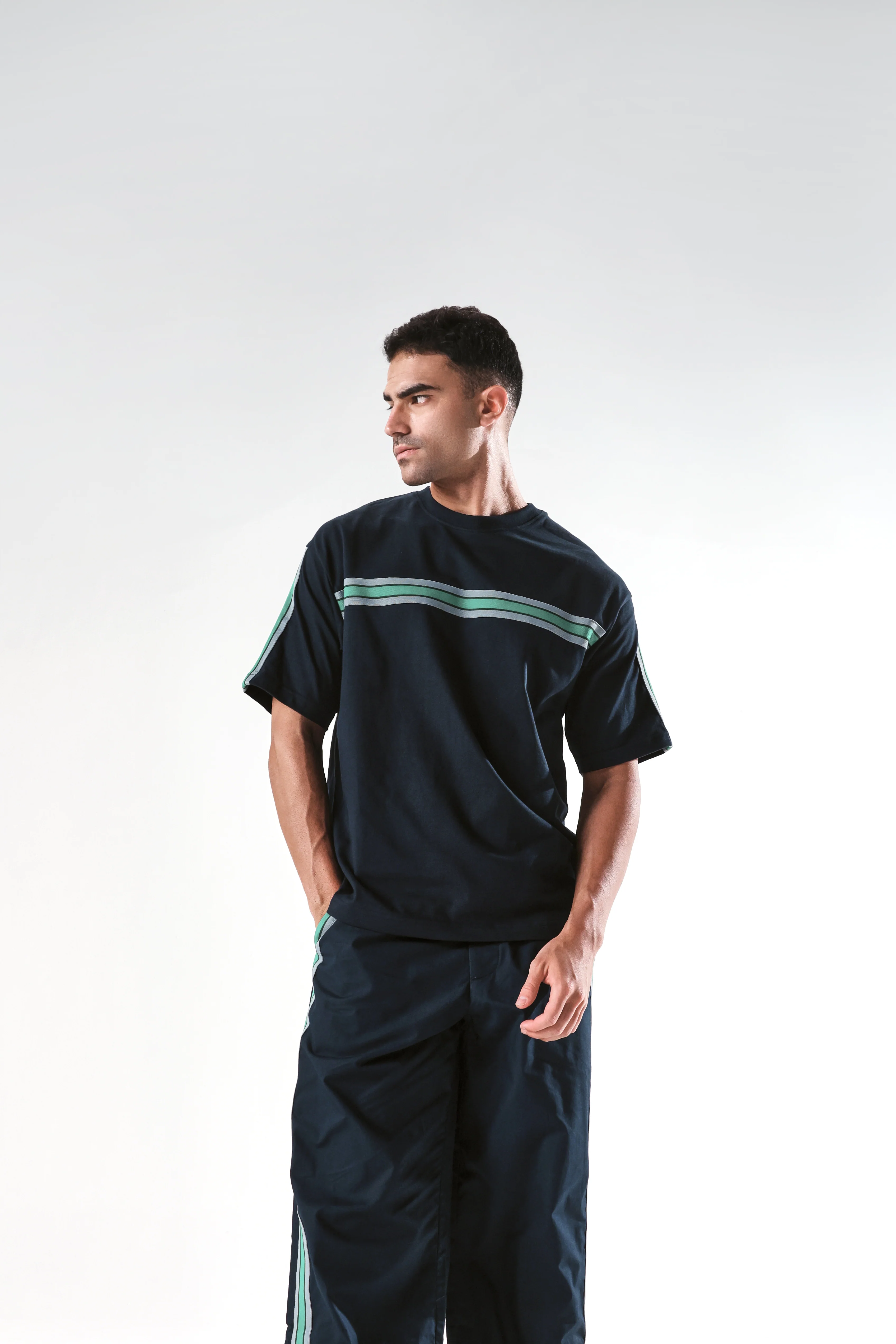Rare Rabbit Men's Newnon Navy Cotton Plain Baggy Fit Track Pant - Image 6