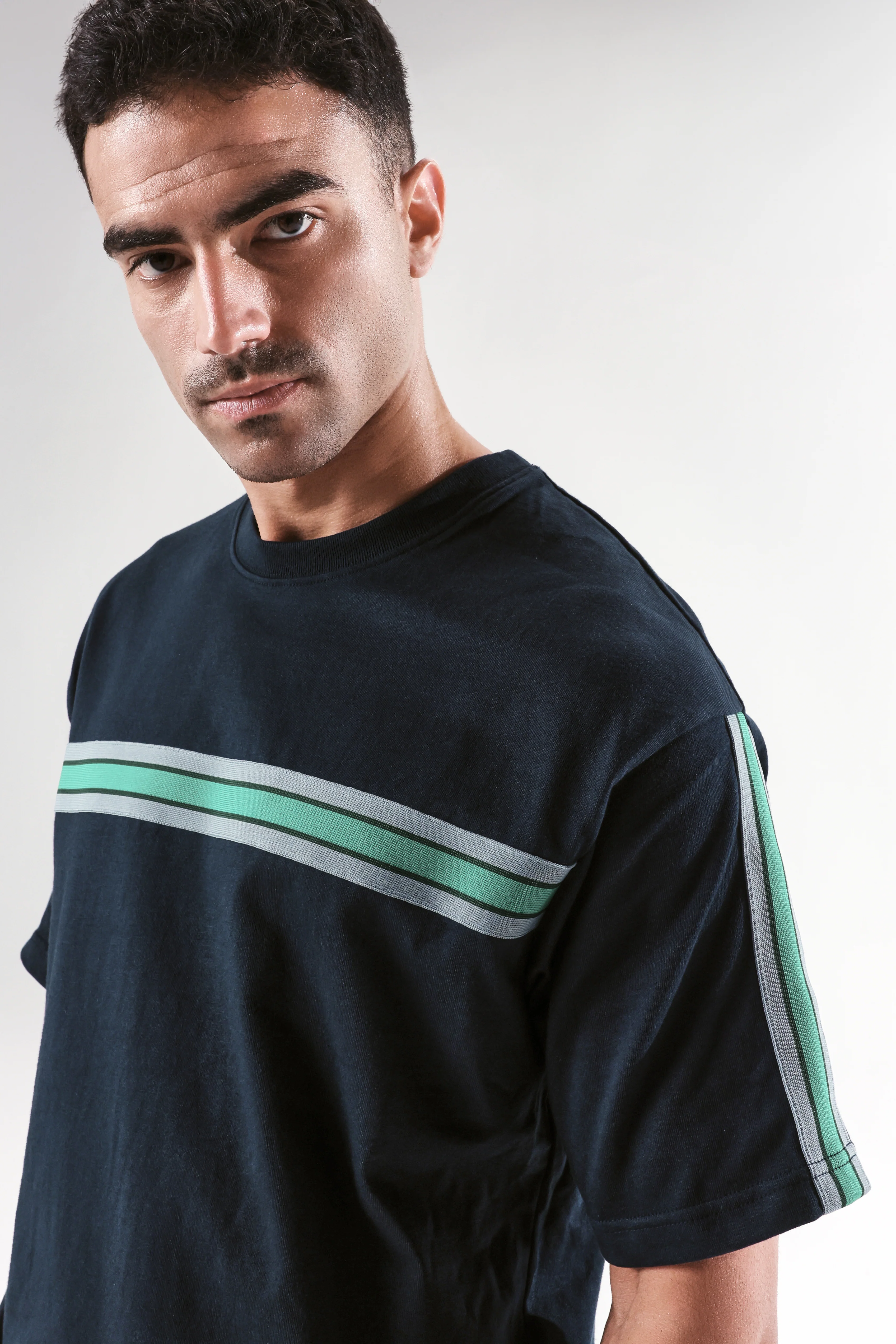 Rare Rabbit Men's Newnon-T Navy Cotton Boxy Fit Half Sleeve Crew Neck T-Shirt - Image 7