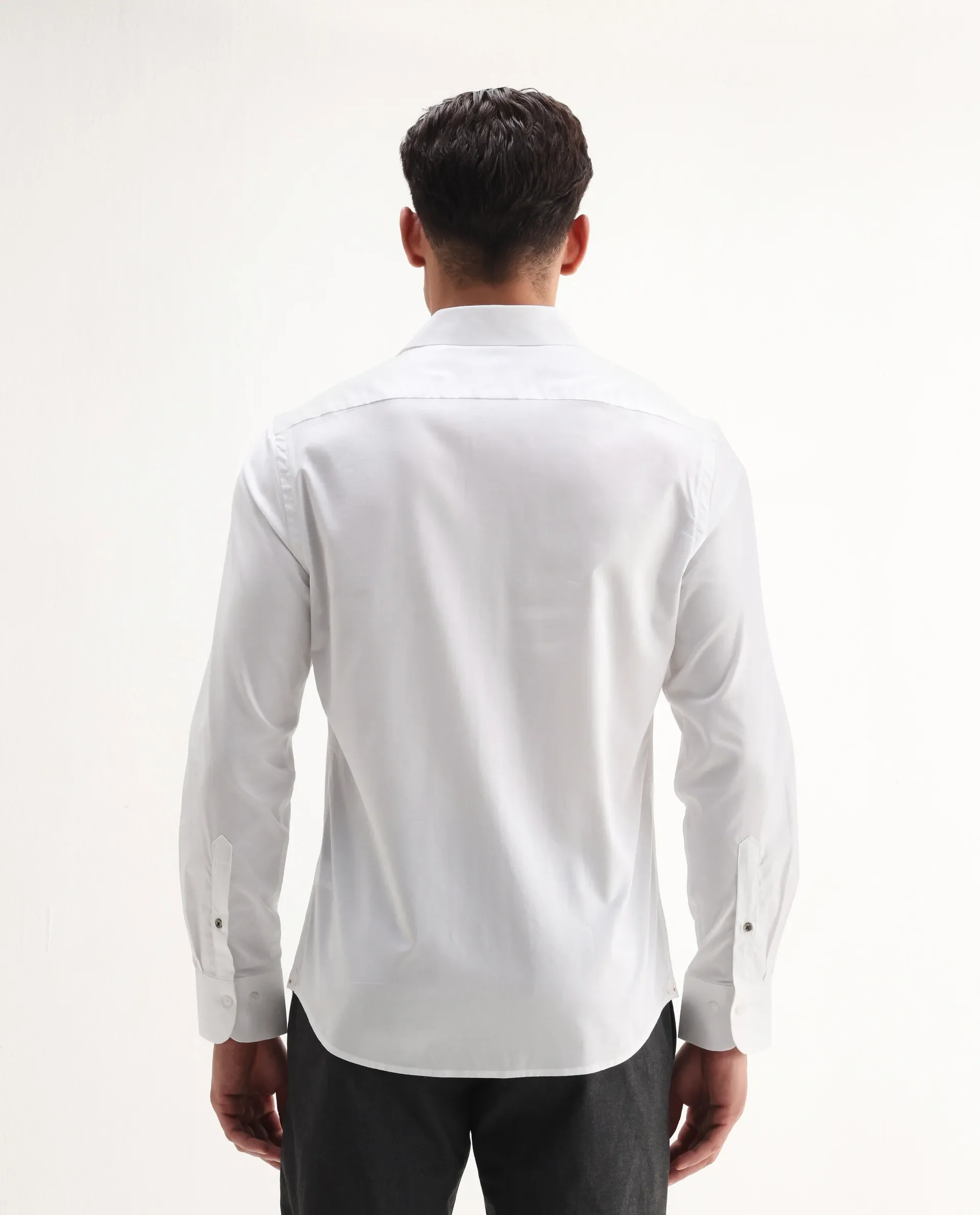 Rare Rabbit Men's Newton 25 White Cotton Blend Plain Regular Fit Full Sleeve Collared Shirt - Image 7