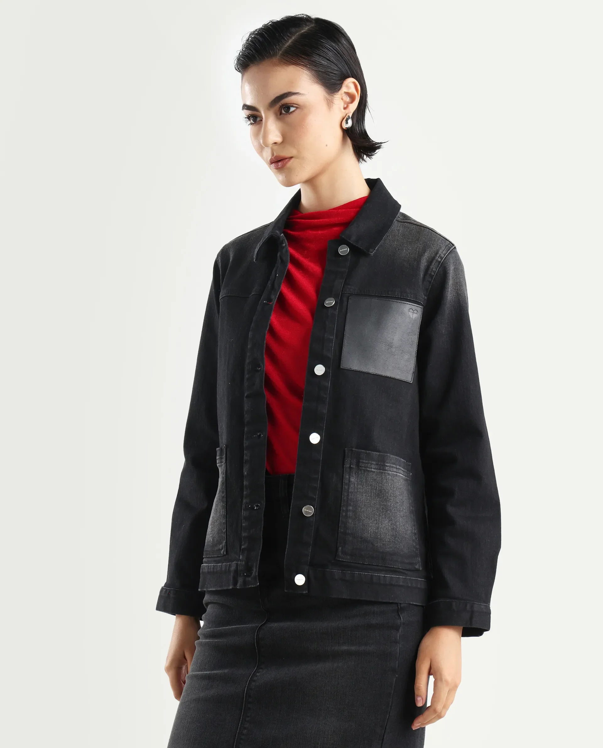 Rareism Women's Nexus Black Cotton Blend Spread Collar Plain Cuffed Sleeve Boxy Fit Jacket - Image 5