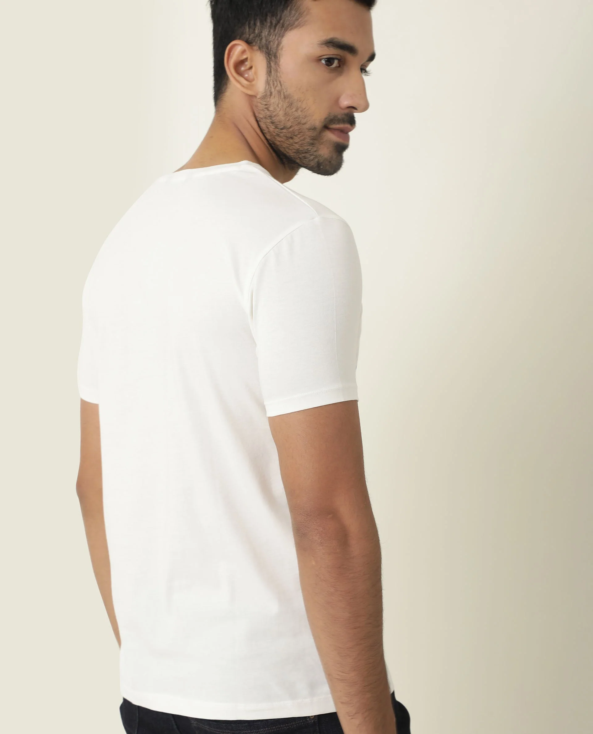 Rare Rabbit Men's Nik White Cotton Graphic Print Slim Fit Half Sleeve Crew Neck T-Shirt - Image 13
