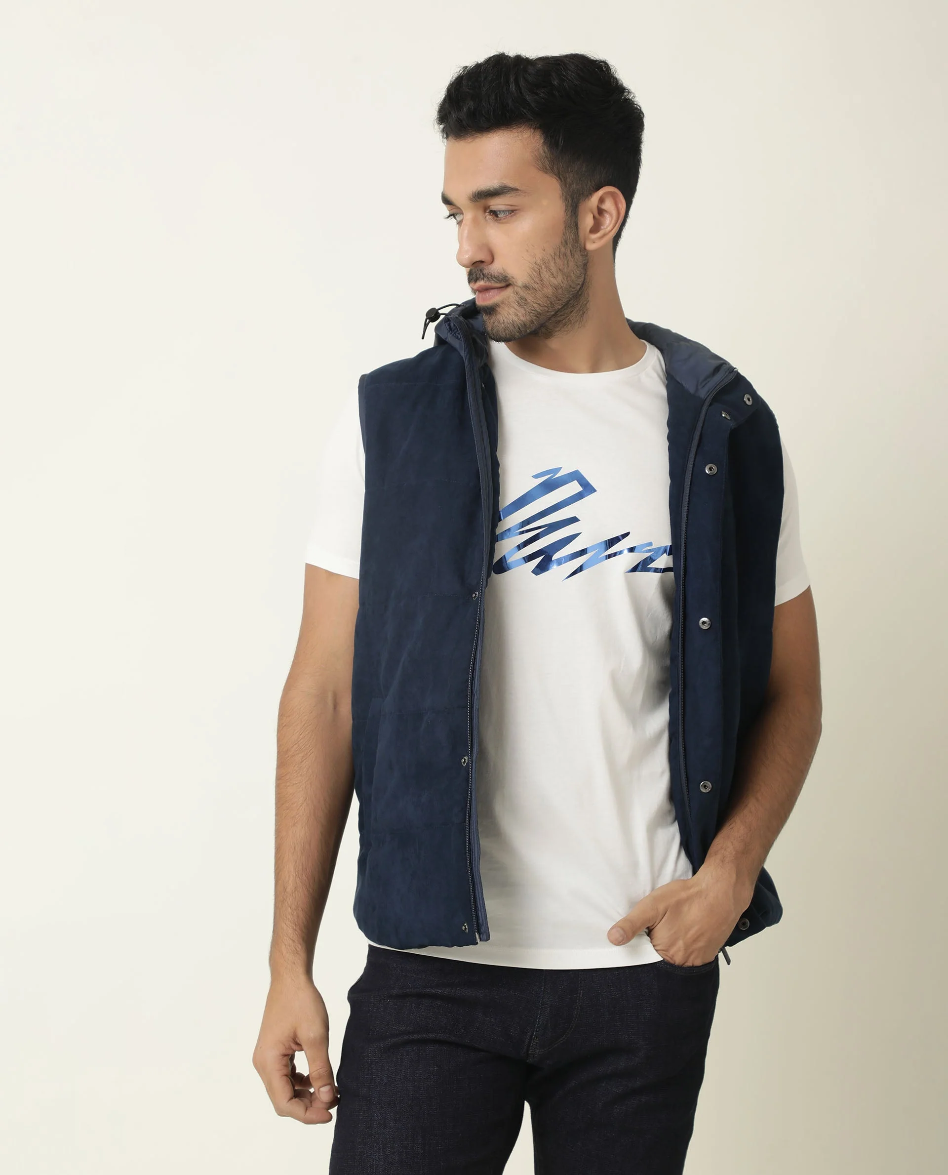 Rare Rabbit Men's Nik White Cotton Graphic Print Slim Fit Half Sleeve Crew Neck T-Shirt - Image 14