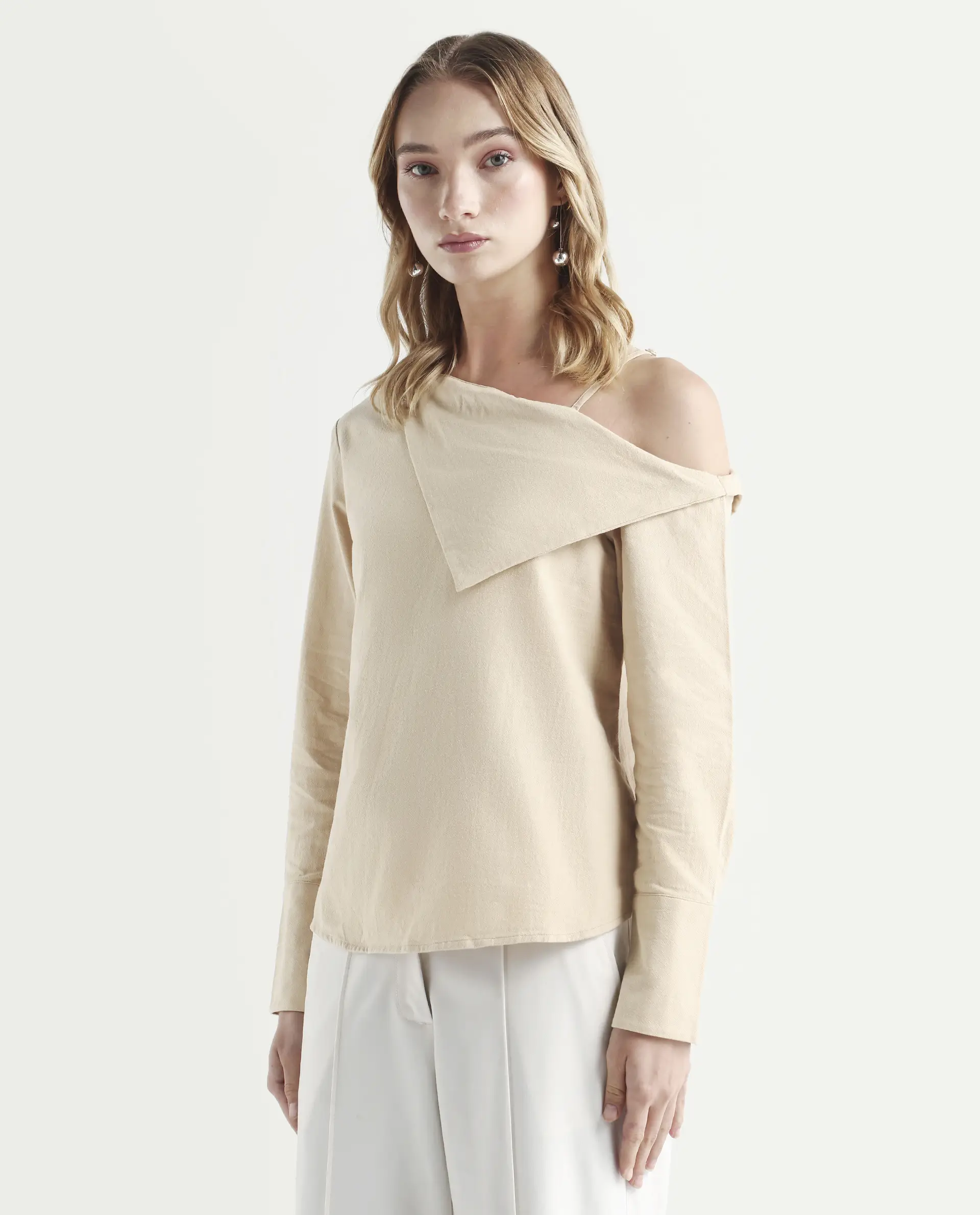 Rareism Women's Nimlu Light Sand Cotton Collarless Plain Cuffed Sleeve Regular Fit Top - Image 6